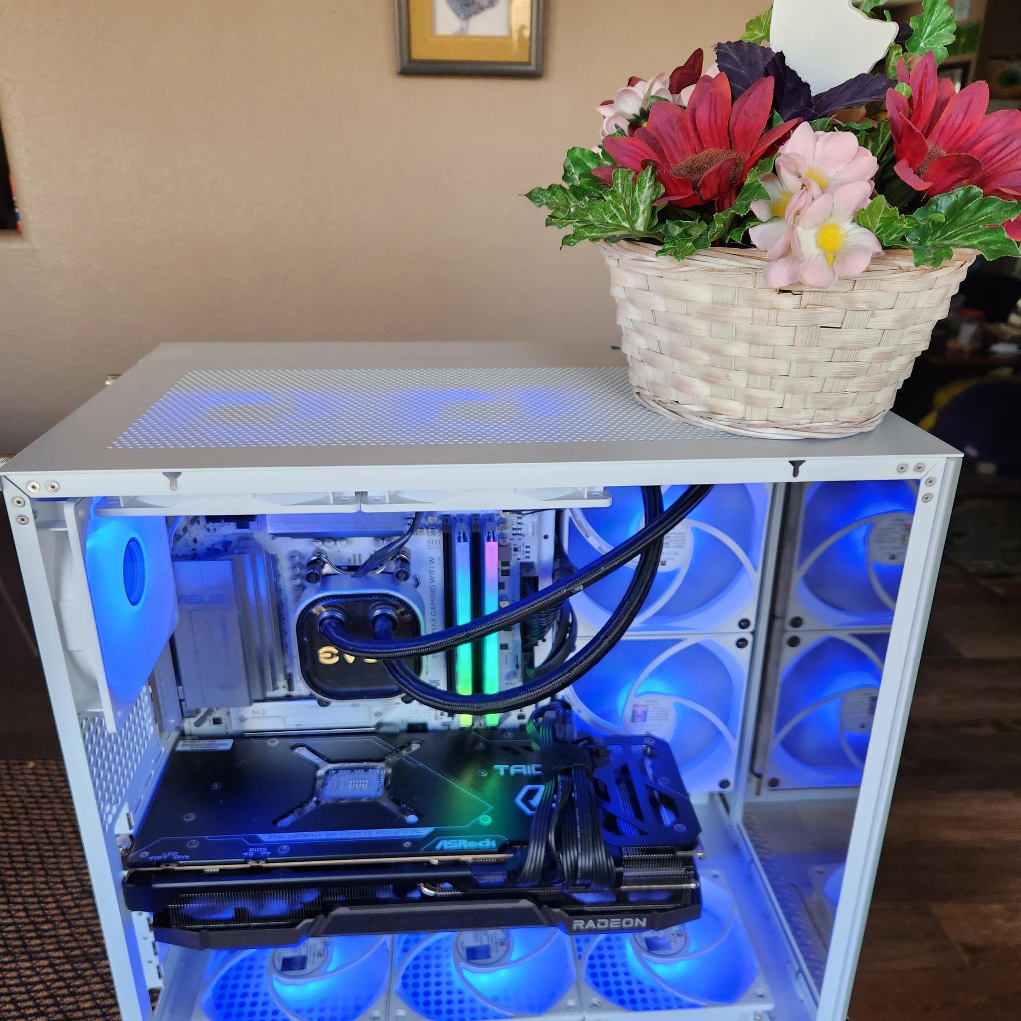 32 Gb ram, 9070 XT paired with a brand new 9600x, ASUS B650E Max Gaming wifi