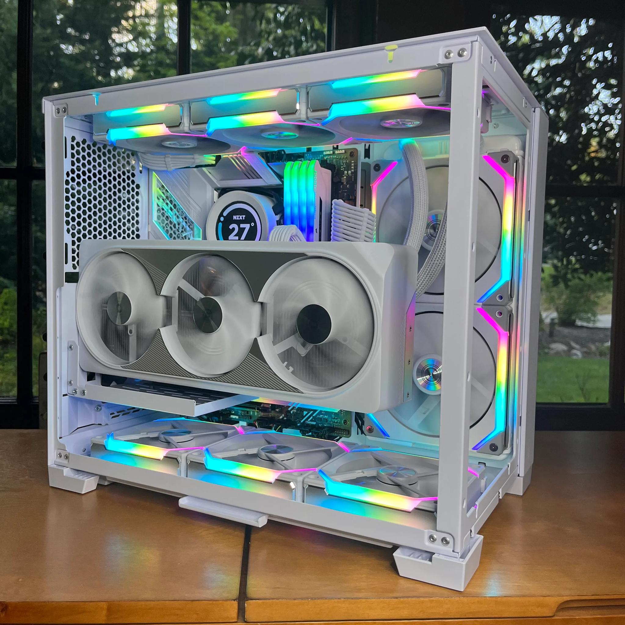 Instinct - 4080 // 13700k // 64GB DDR4 / 2TB Gen4 - White Gaming PC 