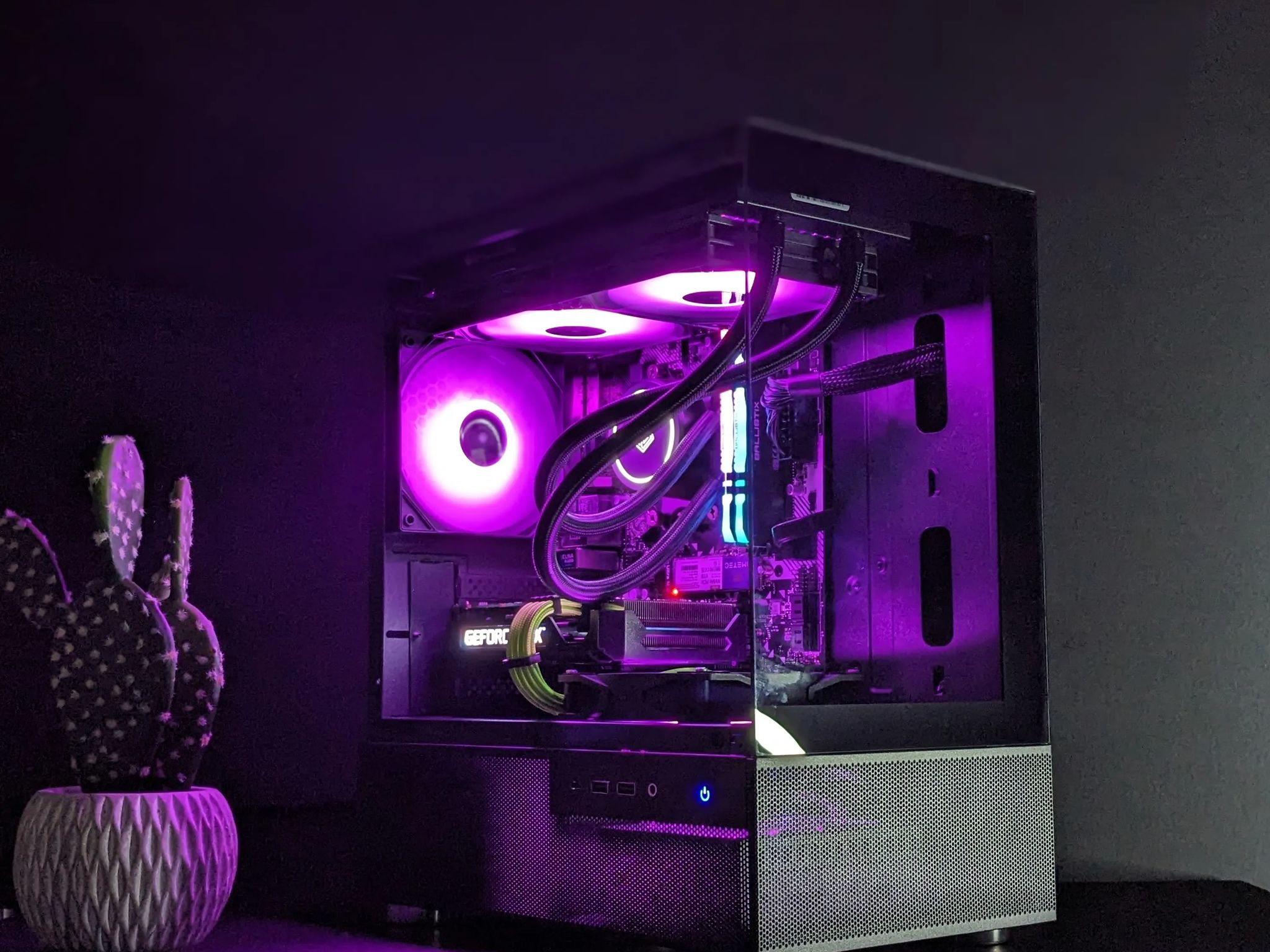 Liquid-Cooled Gaming PC⚫️ RTX 3060 12GB⚫️Ryzen 5 5500⚫️ 16GB RAM⚫️ 1TB M.2. NVMe SSD⚫️ Windows 11