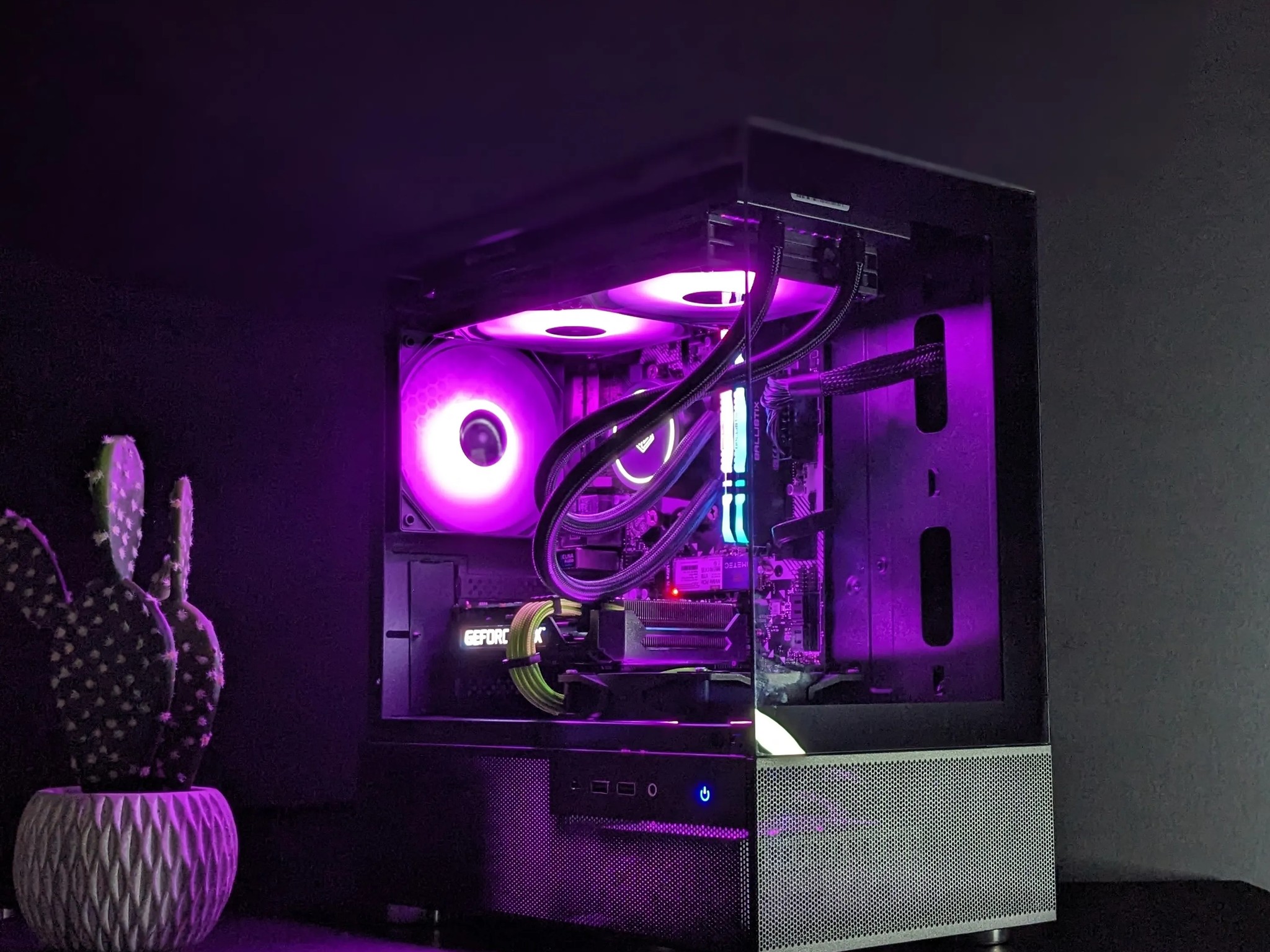 Liquid-Cooled Gaming PC⚫️ RTX 3060 12GB⚫️Ryzen 5 5500⚫️ 16GB RAM⚫️ 1TB M.2. NVMe SSD⚫️ Windows 11
