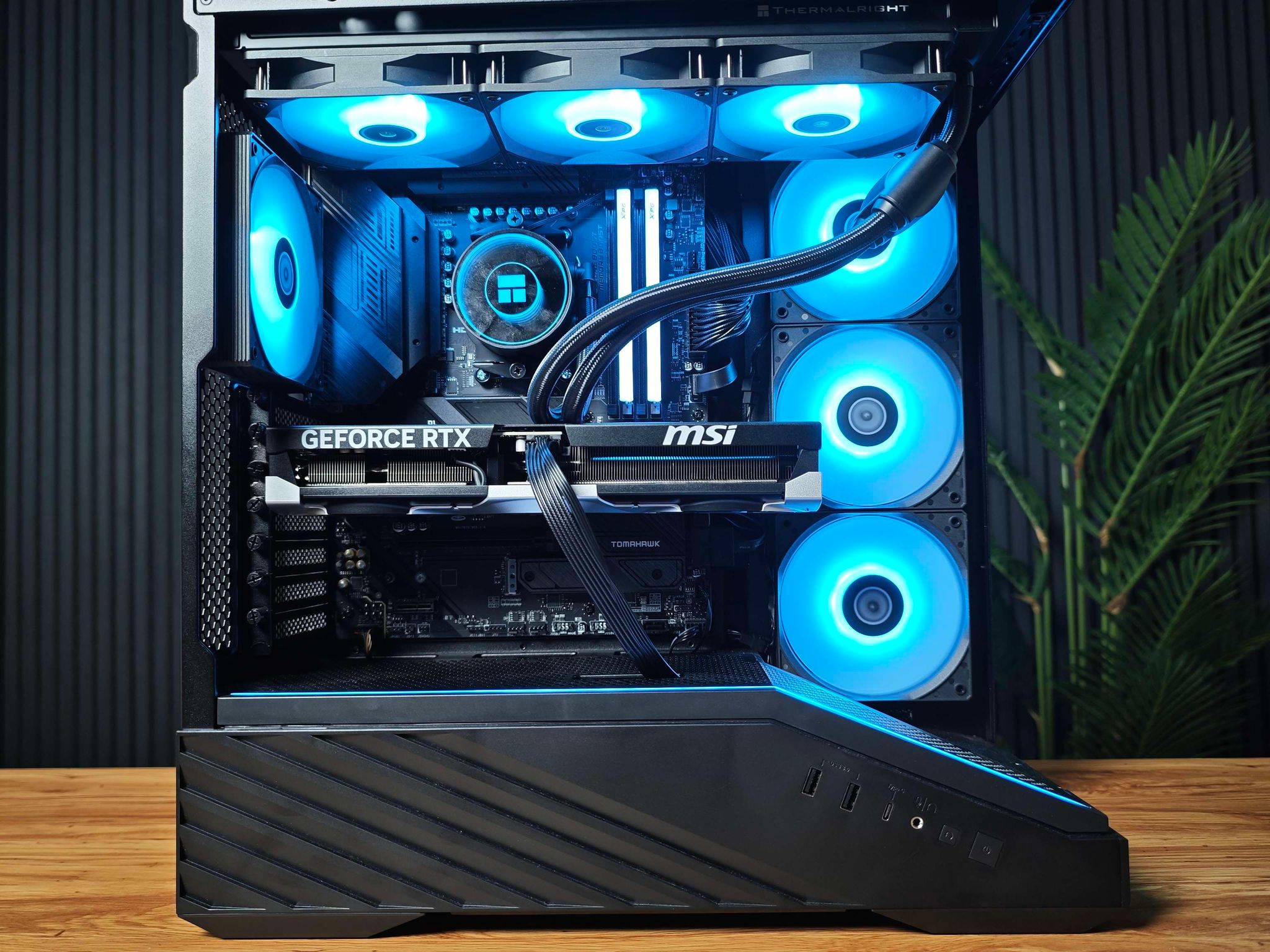 High End RGB Gaming PC - Ryzen 7 9800X3D - RTX 5070 Ti