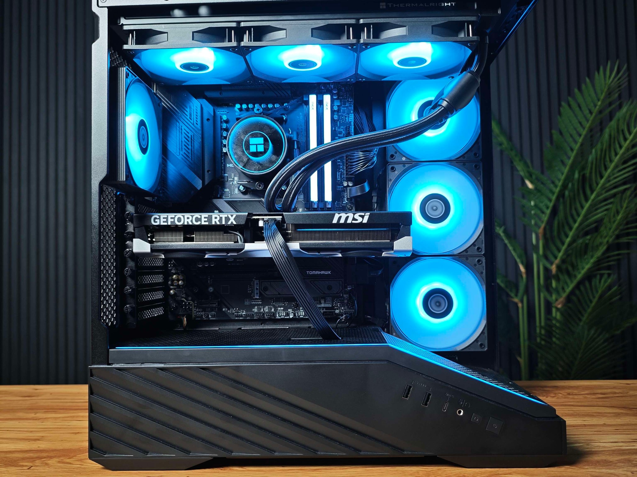High End RGB Gaming PC - Ryzen 7 9800X3D - RTX 5070 Ti