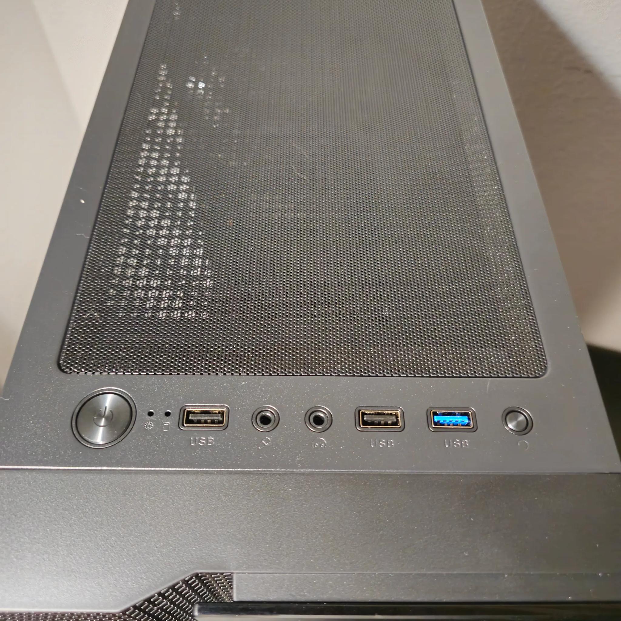 Budget 1080p // i7 5820k // RTX 2070 Super // 16GB DDR4 // 512GB SSD + 3TB HDD