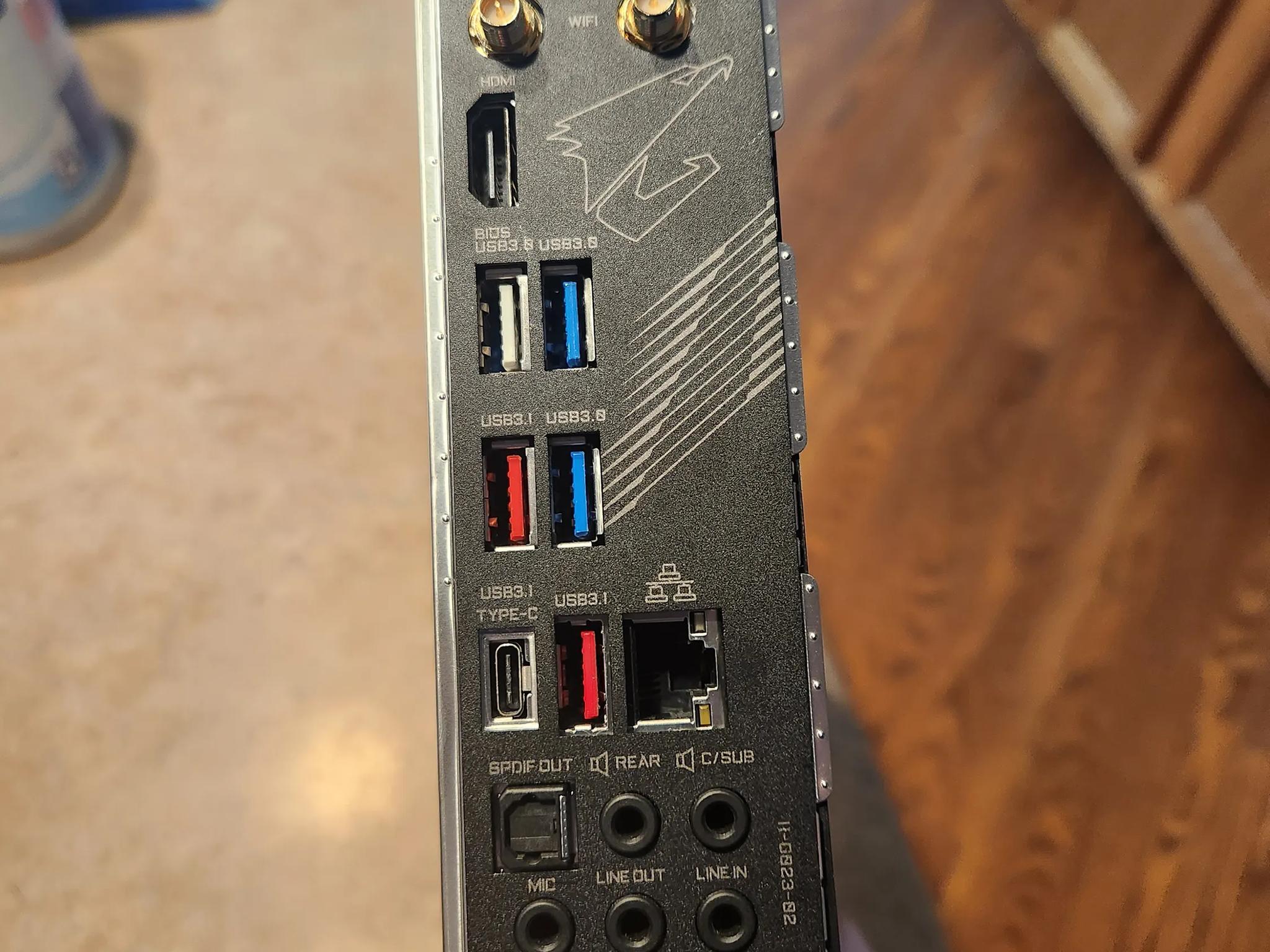 Gigabyte aorus pro wifi motherboard. (DOES NOT INCLUDE CPU OR RAM)