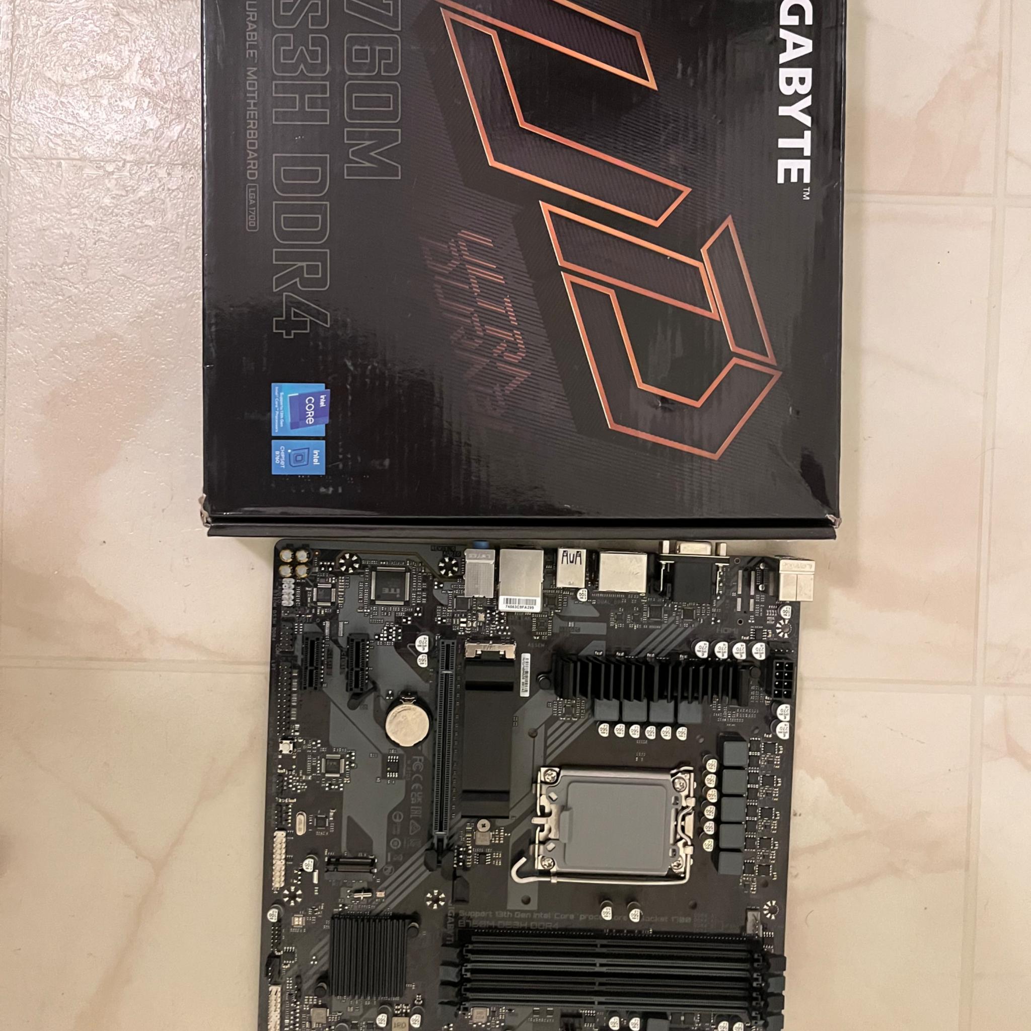 GIGABYTE B760M DS3H DDR4 (LGA 1700/ Intel/ B760/ M-ATX/ DDR4/ Dual M.2/ PCIe 4.0)