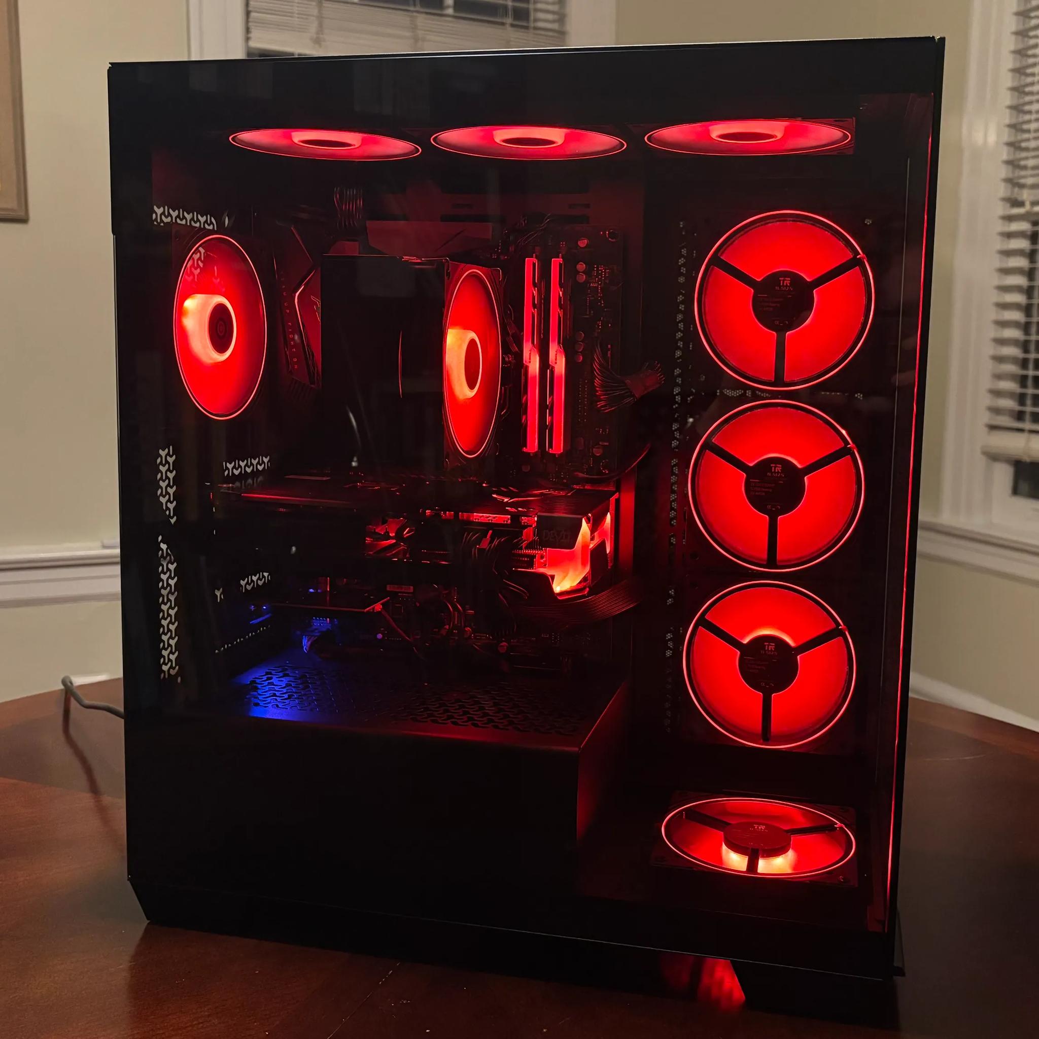 RX 6600 XT | Ryzen 7 5700