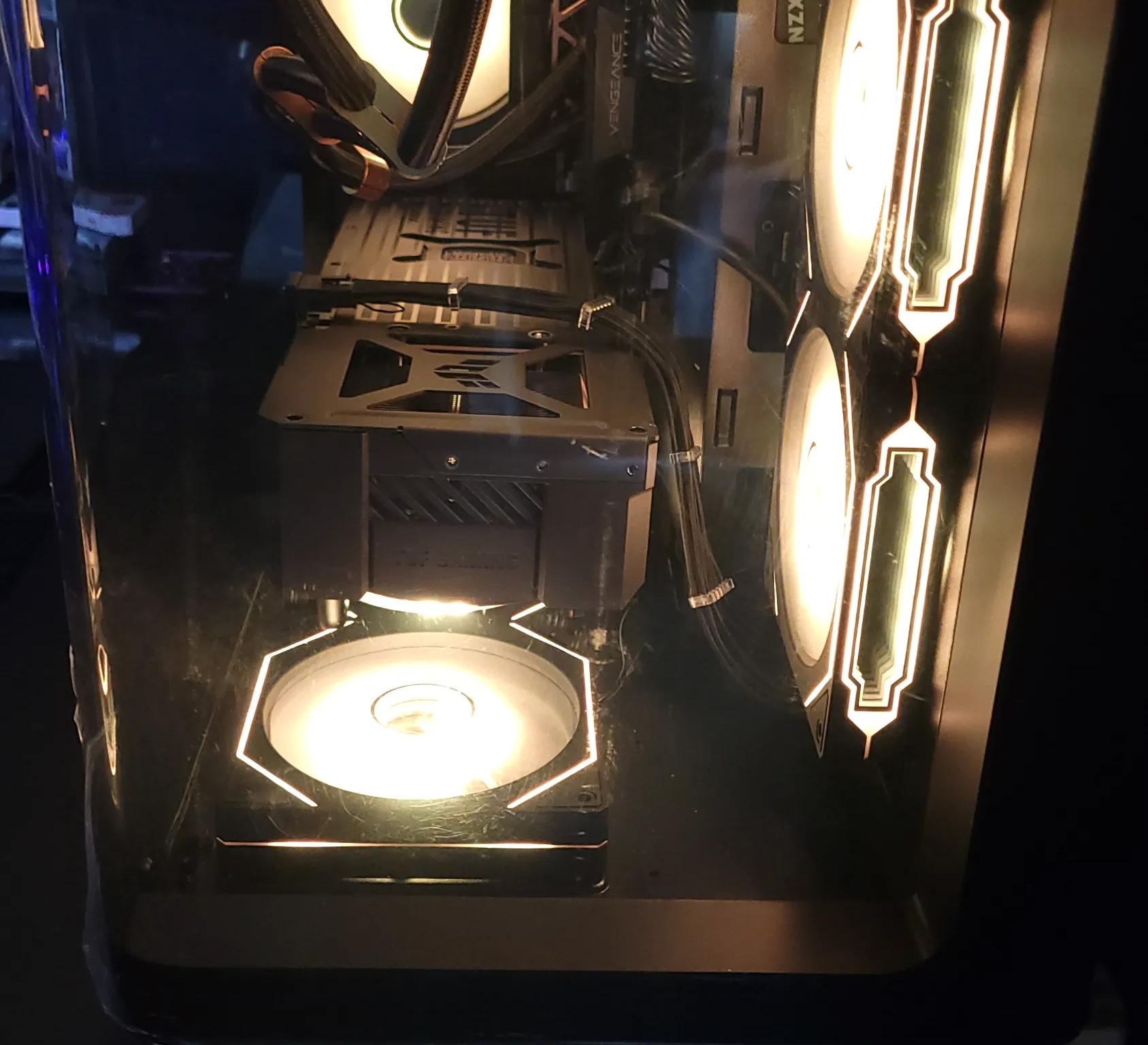 🚀 Ryzen 7 7800X3D | RTX 5070 Ti | 64GB DDR5 | 1TB M.2 SSD + 4TB PCIe 4.0 m.2 – Power Unleashed! 🔥