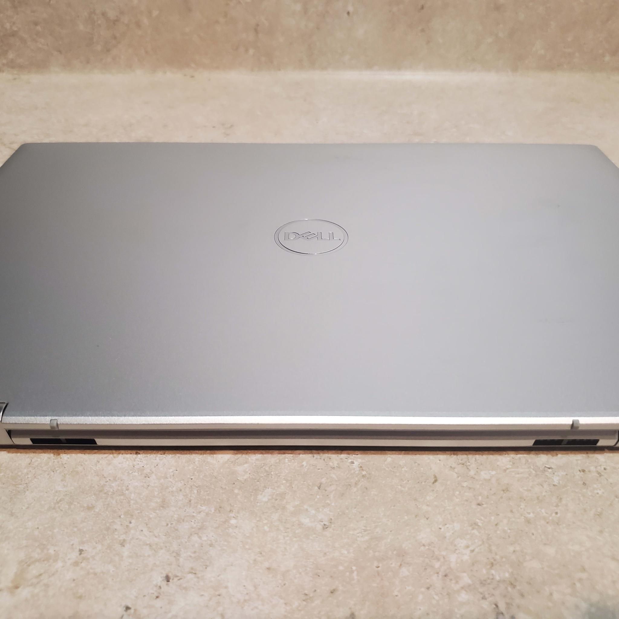 Dell Inspiron 2n1 15.6" Touchscreen Laptop