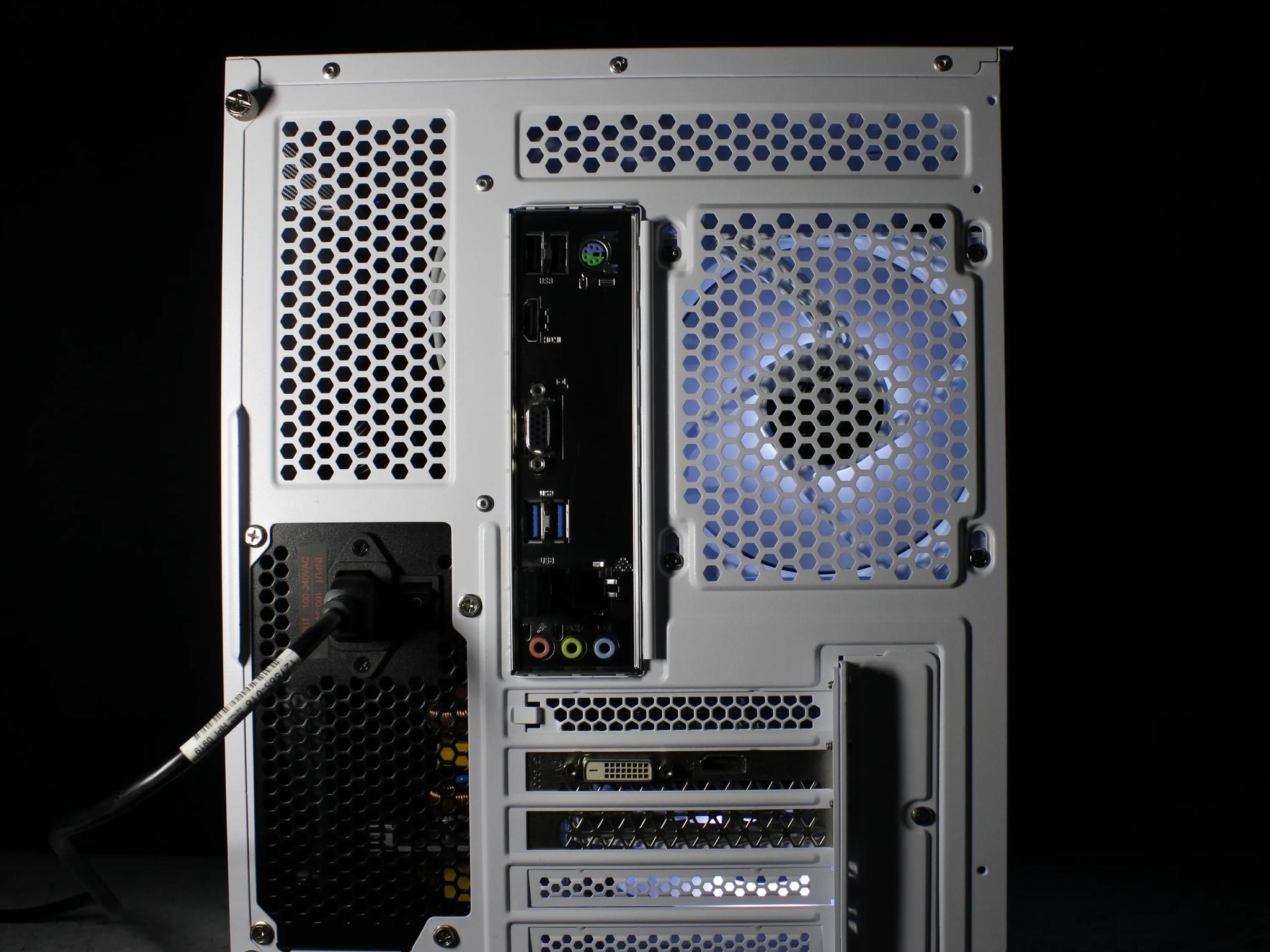 🤍 White Gaming PC [Ryzen 7] [GTX 1650] [16GB RAM]
