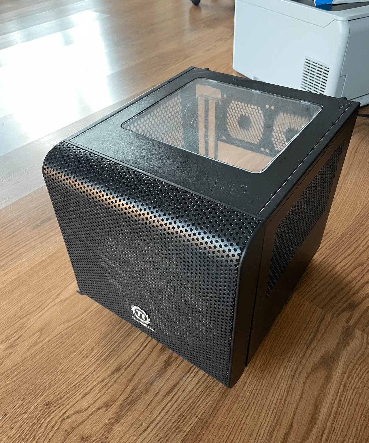 Thermaltake Core V1 Mini ITX Case