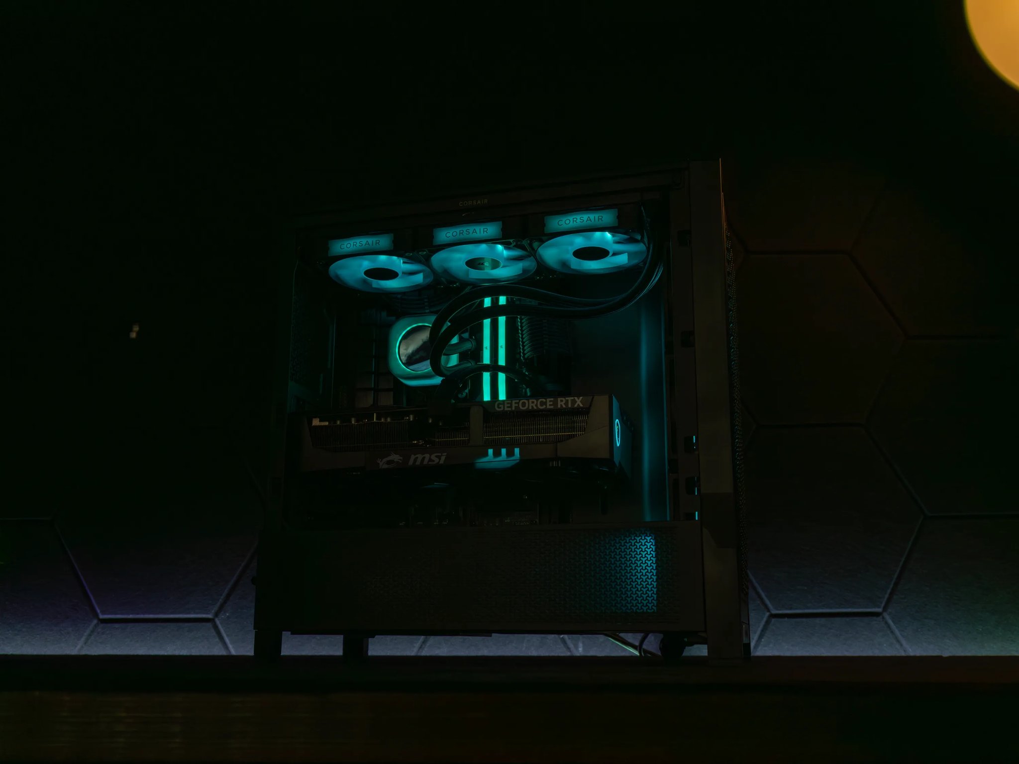 🌎 Aquaterra 🌎 RTX 5090 / AMD R7 9800X3D / 2TB NVME / 32GB DDR5 RAM / 360 AIO / Windows 11 Pro