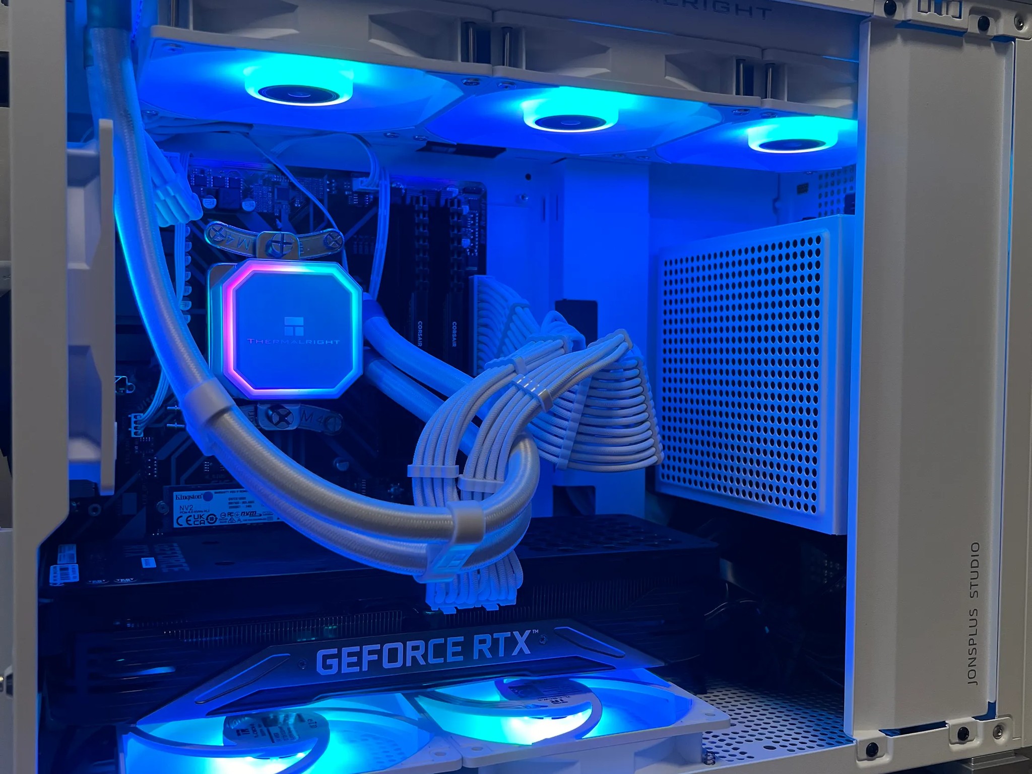 📦🤍 White Box 📦🤍 | RTX 3070 Mini Liquid Cooled PC | Ryzen 5 | 16GB RAM | 1TB Fast SSD