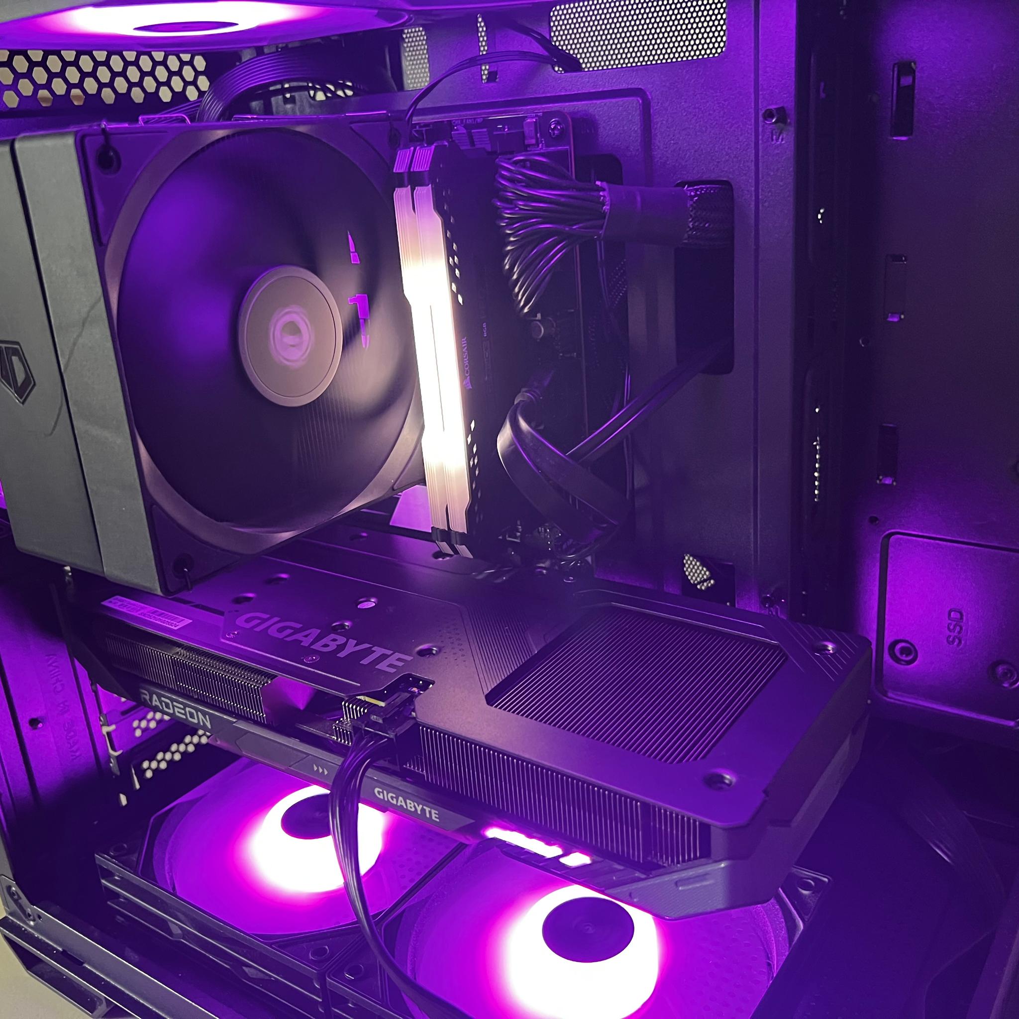 🟣9060xt. 12600k ✨1tb 16gb ddr4✨ 750 watt psu ✨Okinos mirage 4 case 🟣like new 🟣