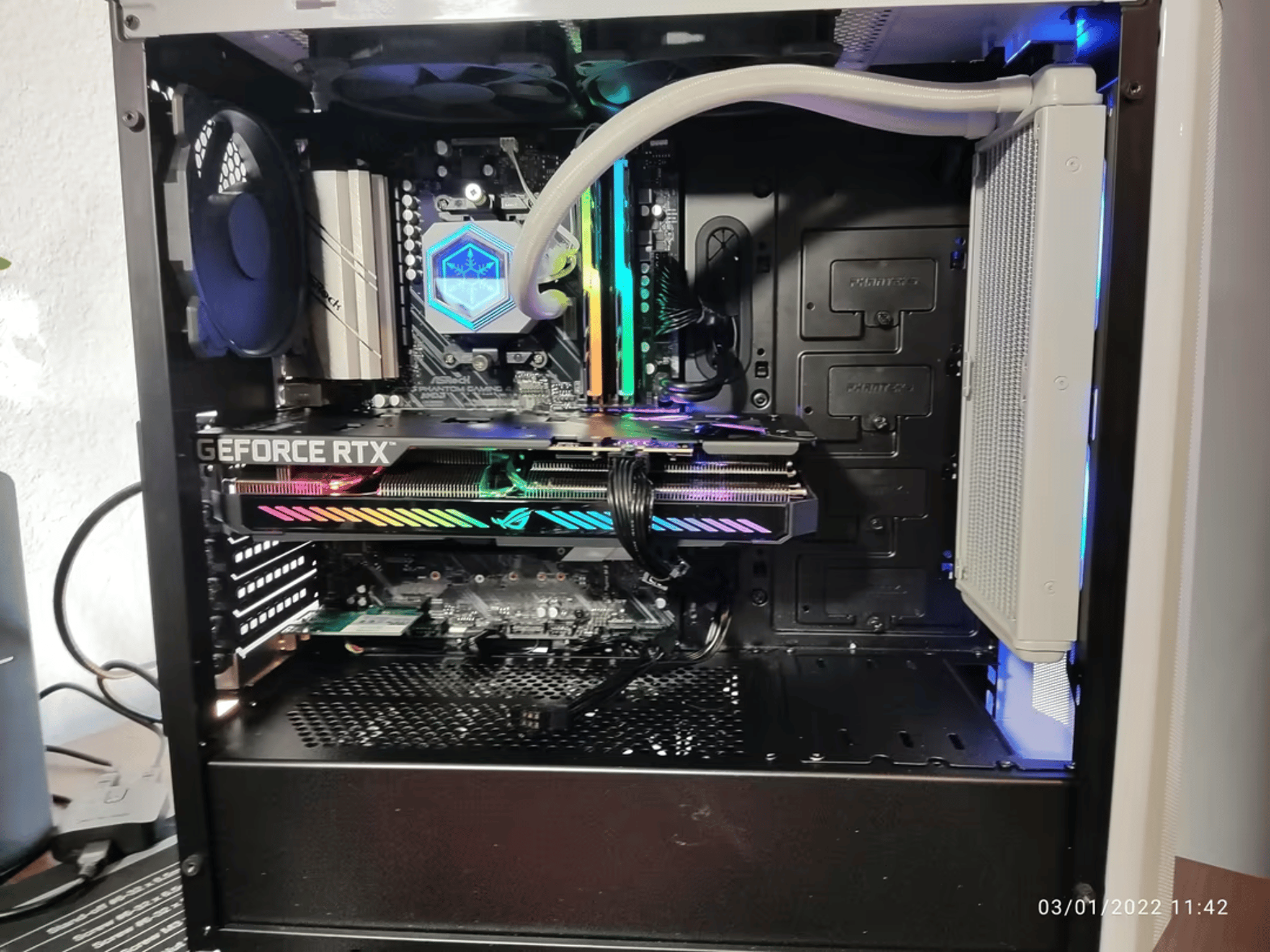 Phanteks P400A | Ryzen 7 5800X | Barebones System