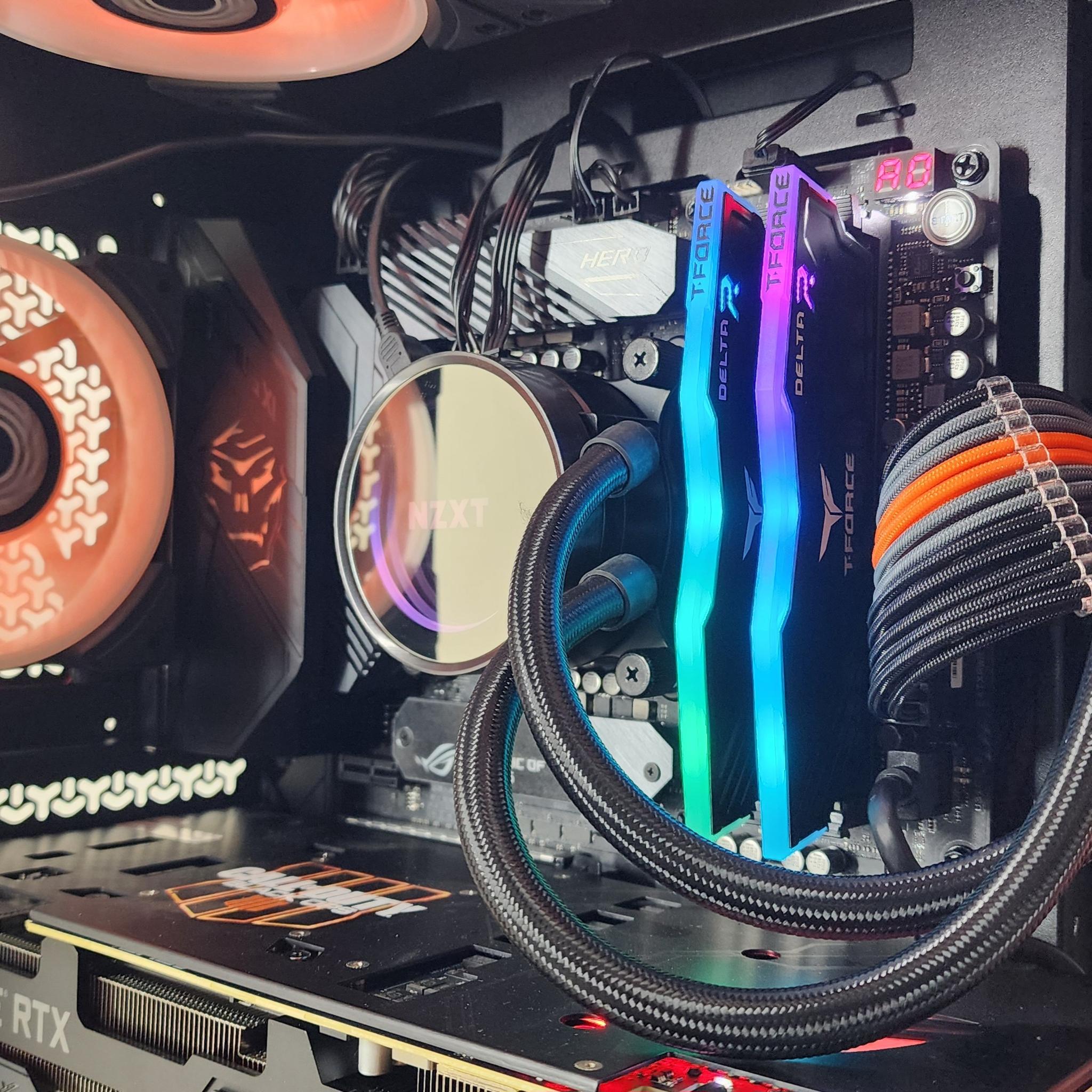 Gaming PC i7-8086K 16GB RAM 1TB SSD RTX 2080 Ti 11GB Windows 11 Computer