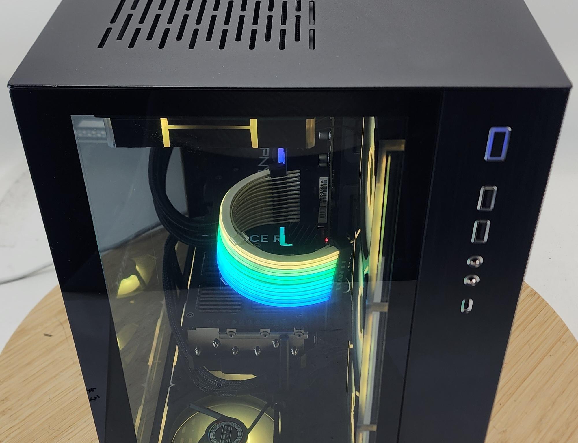 Gaming PC Ryzen 7 7800X3D 32GB RAM 2TB SSD RTX 4070 Ti SUPER 16GB Win11 Computer