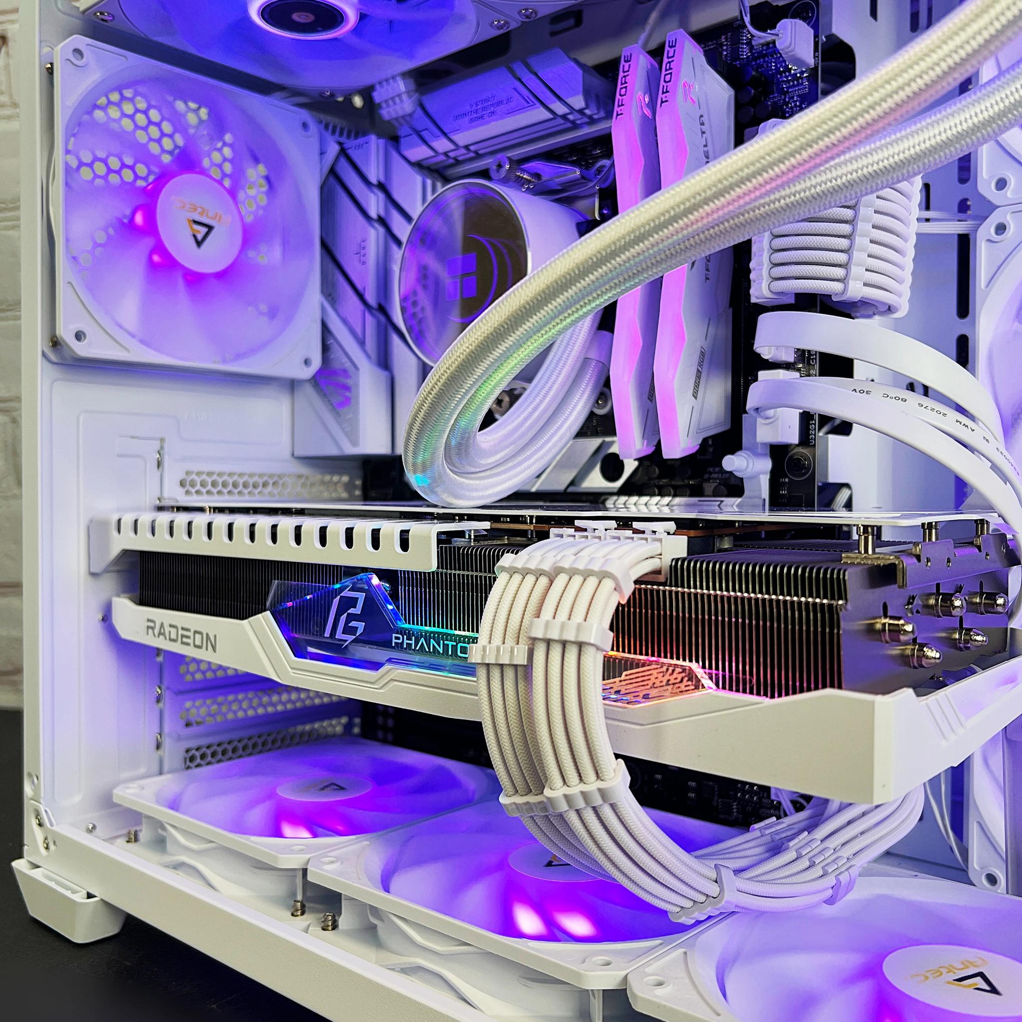 👻 Phantom 👻 RX 7900 XT Ryzen 7 7700X 32GB DDR5 4TB M.2 Win 11Pro Gaming PC 🤯