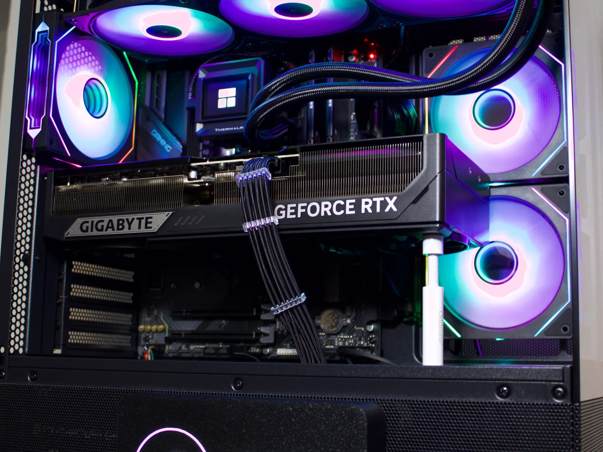 Beast RTX 5090 | Ryzen 9 9950X3D | 2TB NVMe | 64GB DDR5