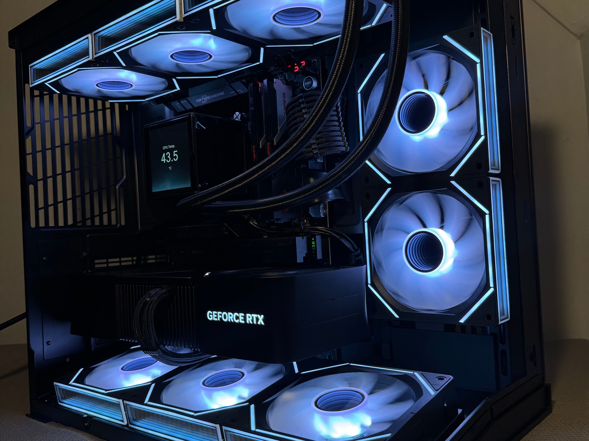 RTX 4080 Super FE | Ryzen 7 9800X3d | 32GB DDR5 6000MT/s | 4TB Storage | Free Shipping