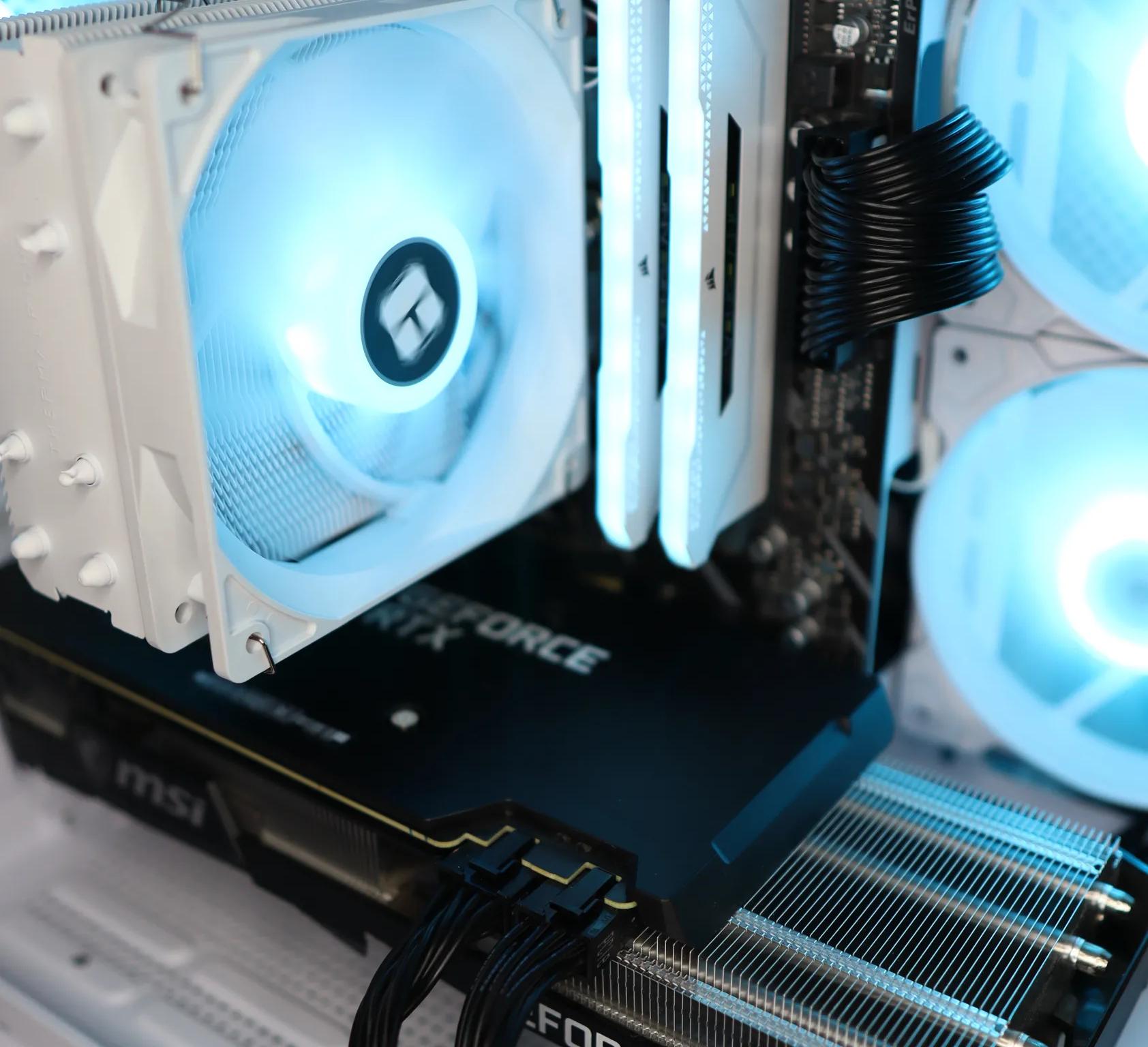 1080p/1440p Gaming PC | RTX 3070 | RYZEN 7 3700X | 32GB RAM | WIFI |