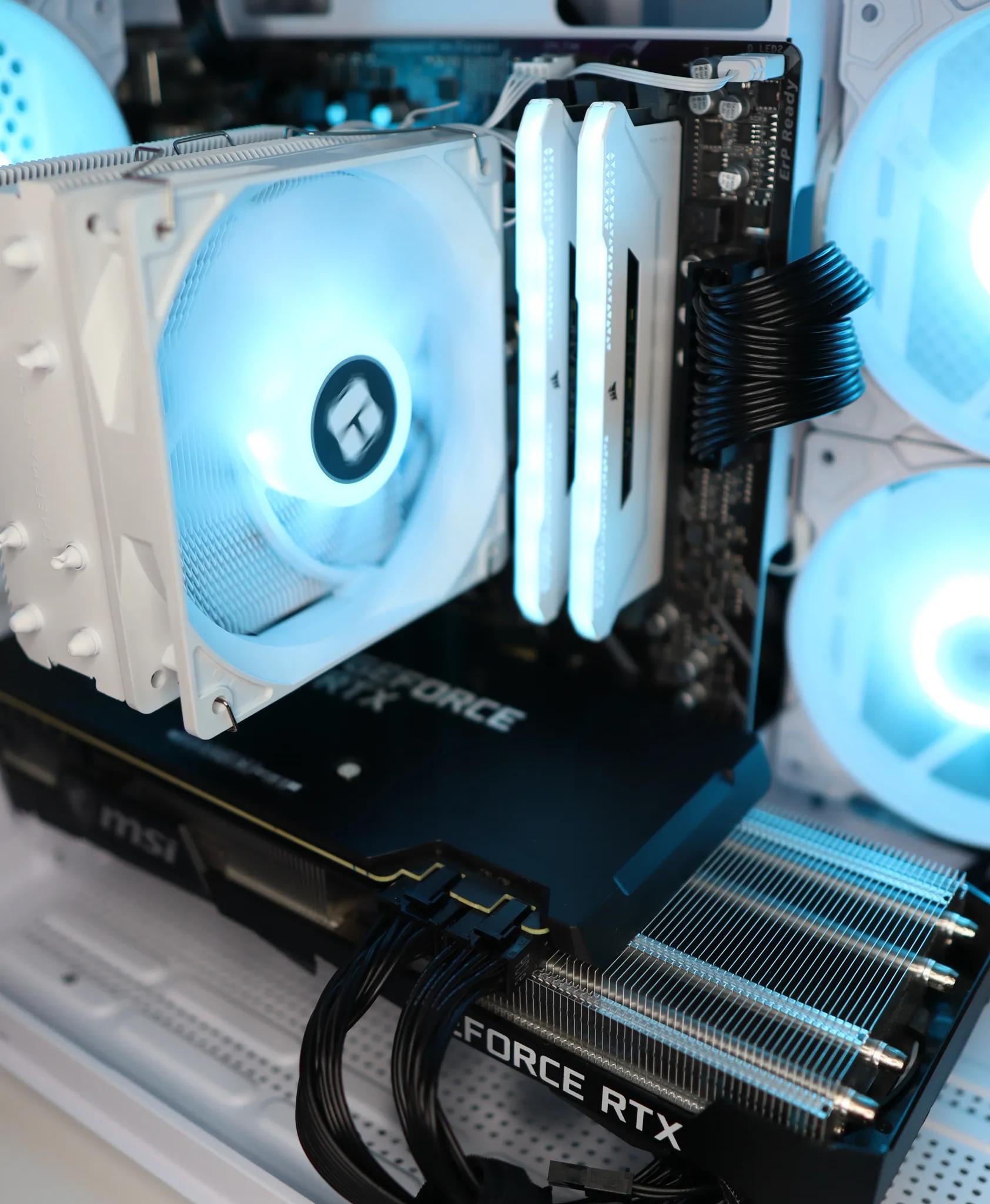 1080p/1440p Gaming PC | RTX 3070 | RYZEN 7 3700X | 32GB RAM | WIFI |