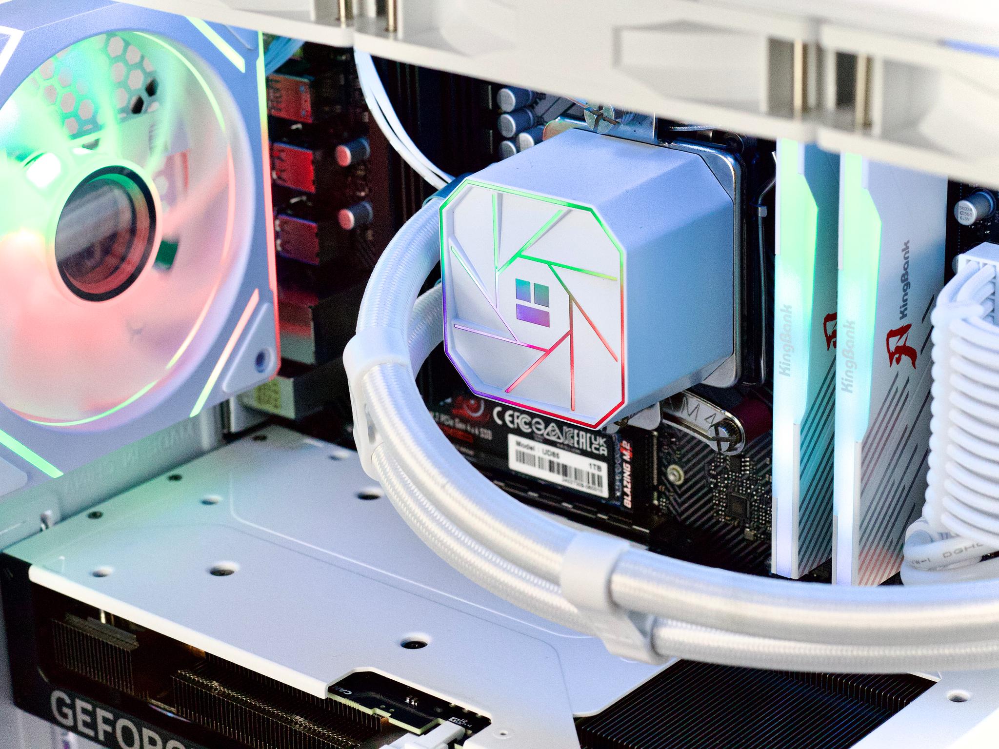 🐻‍❄️🌨️☃️ Gaming PC - RTX 4070 ❄️ Ryzen 5 7500F ❄️ 32GB DDR5 ❄️ 1TB NVMe SSD