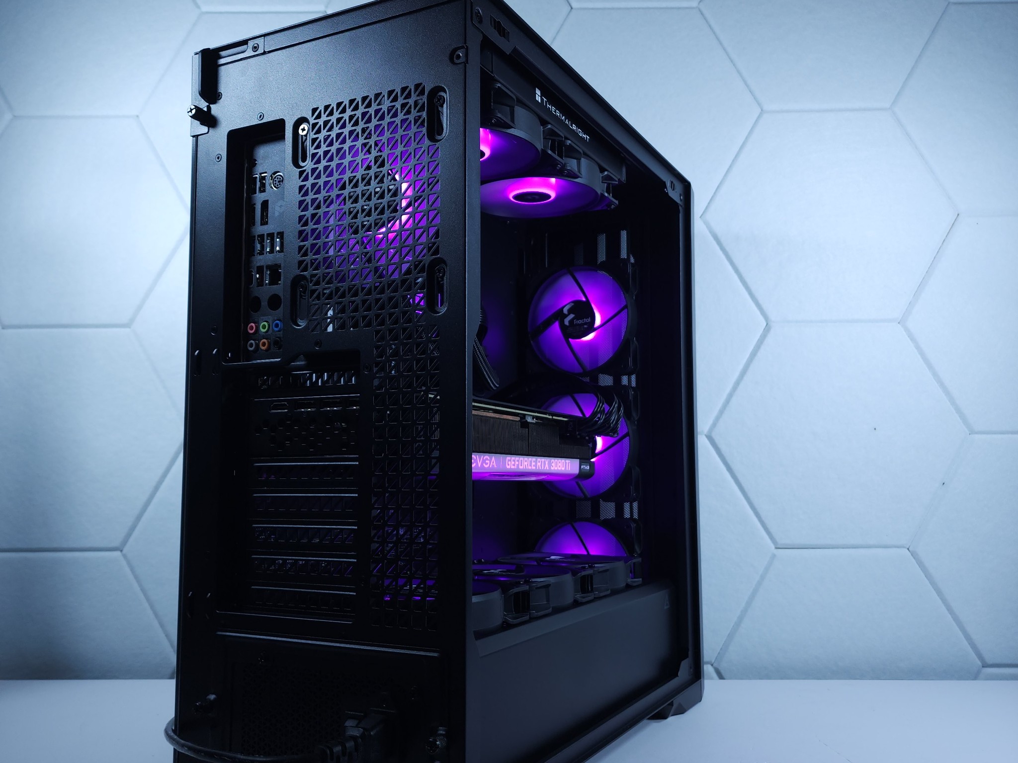 💜🖤1440p Gaming | RTX 3080 Ti FTW3 | Intel Core i5 12600KF | 32GB 3200MHz | 1TB M.2 NVMe SSD Gen 4