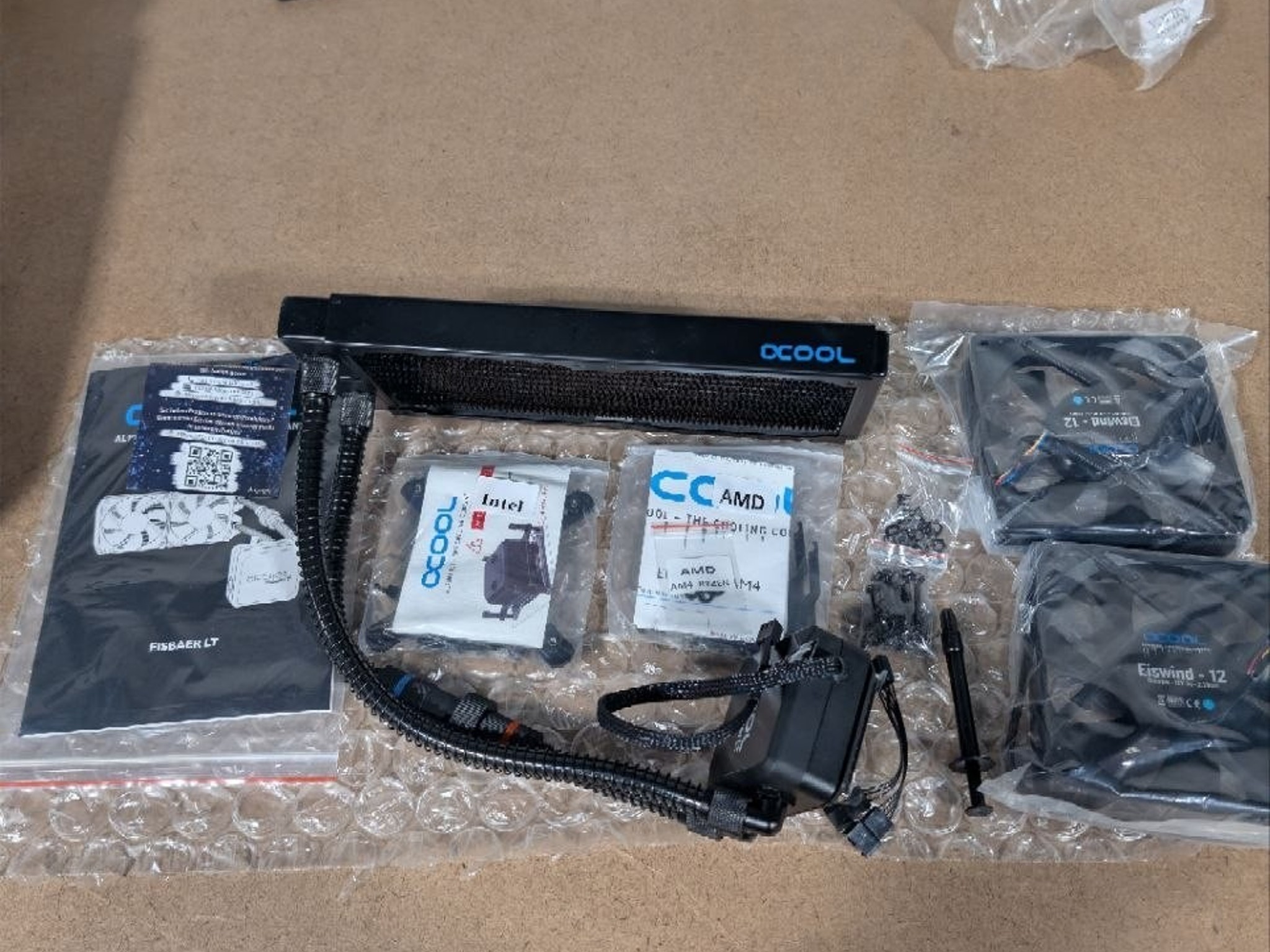 Alphacool Eisbaer LT240 AIO CPU Cooler - Black (11445)