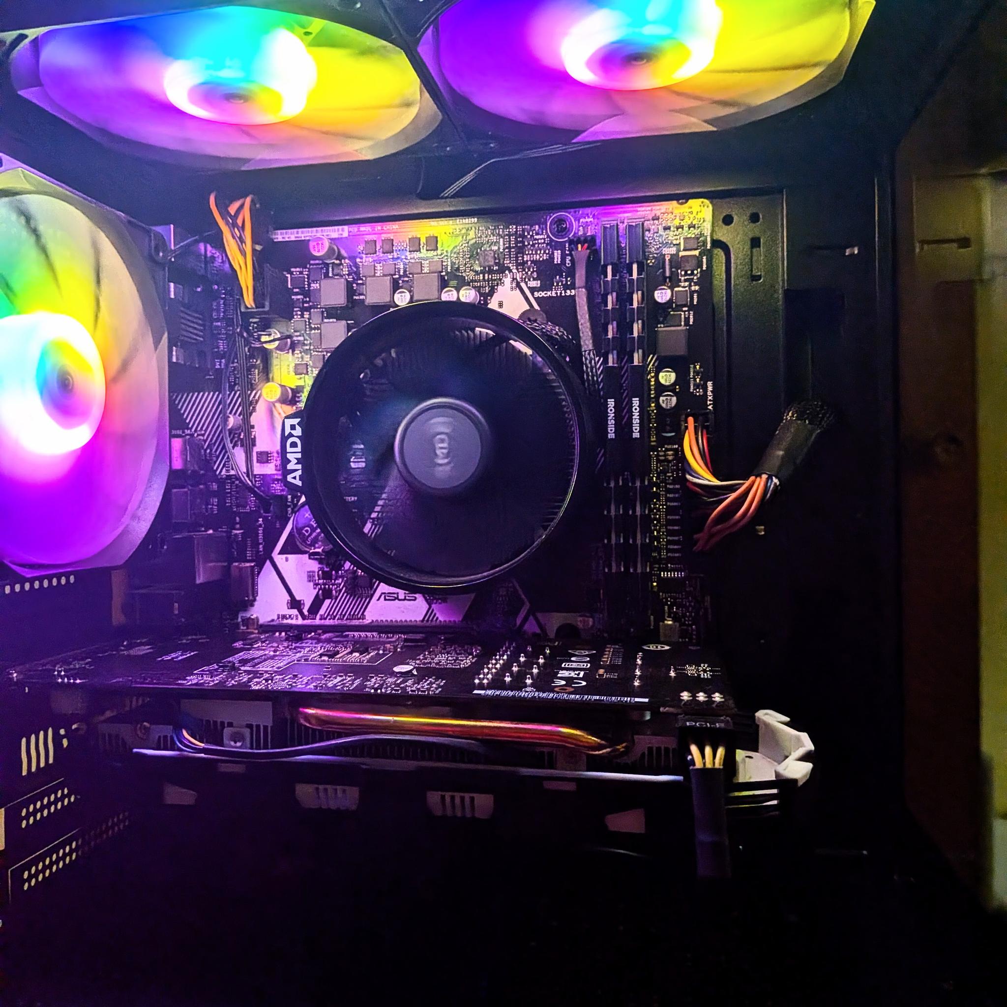 Budget Gaming PC/R7 1700X/GTX 1060 3GB/512GB NVME/16GB DDR4/WIFI & BT