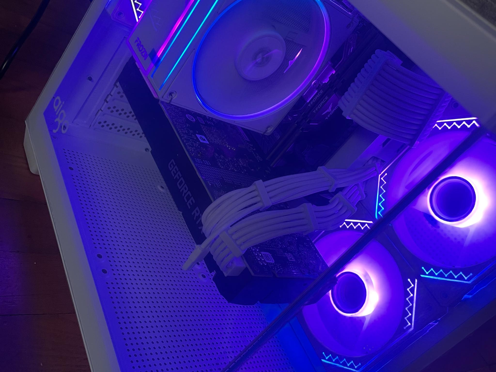 Ryzen 5, Nvidia 2080 Super - White RGB Gaming PC