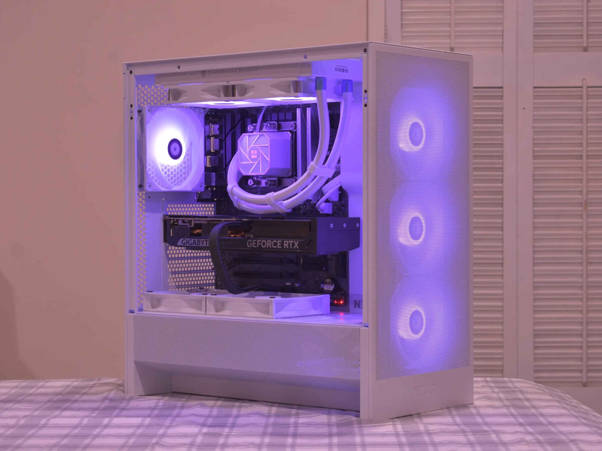 🚀Performance Gamer🚀 Intel i5 14600K | RTX 5070 12GB | 32GB DDR4 | 2TB nVME SSD | White | RGB+Wifi