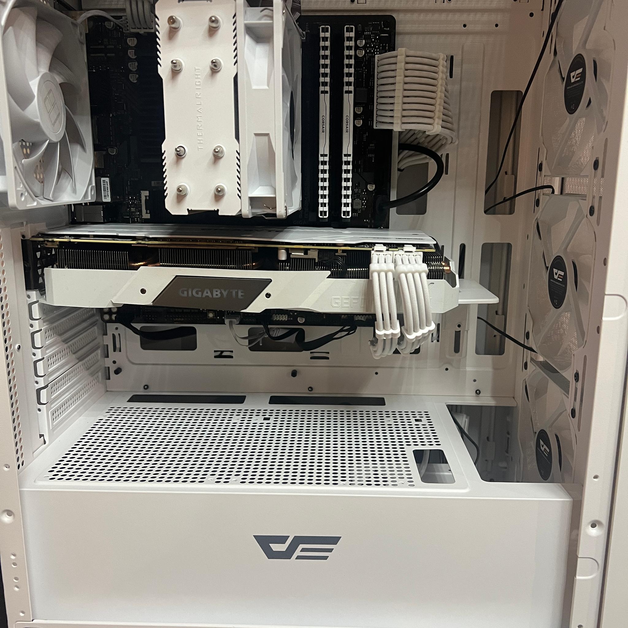 Intel i5 12400 | RTX 2070 Super | 16GB DDR4 RAM