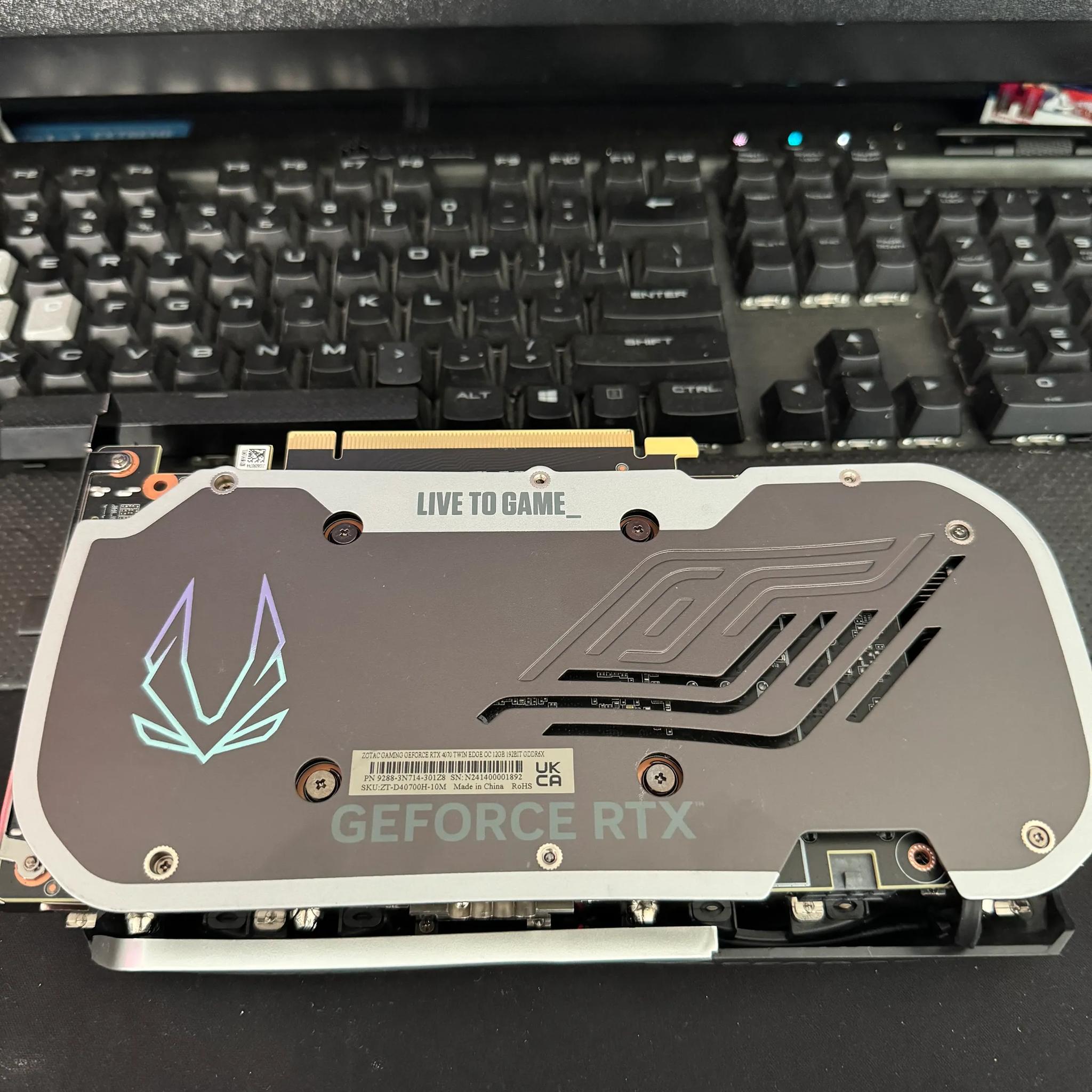 ZOTAC Gaming GeForce RTX 4070 Twin Edge OC DLSS 3 12GB GDDR6