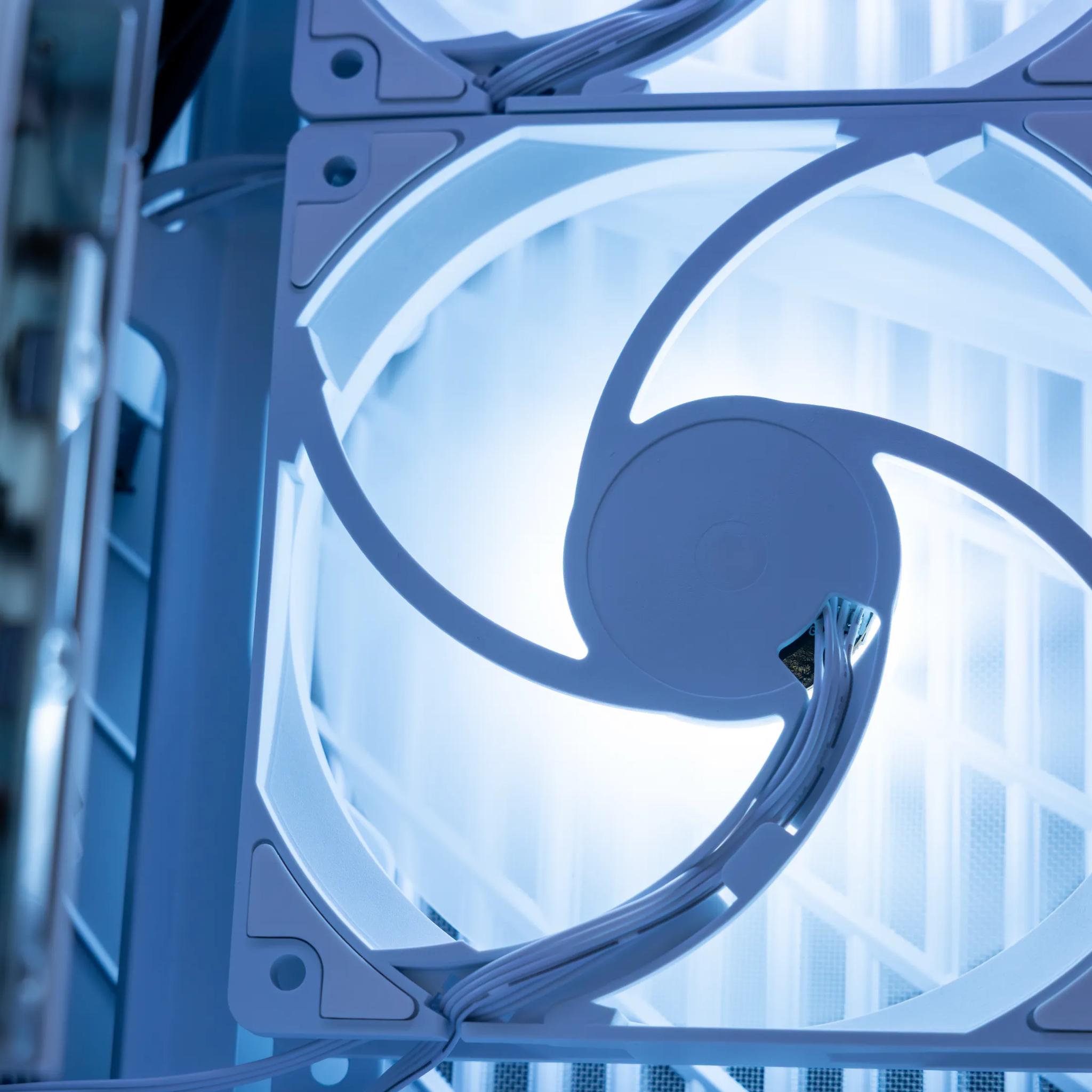 🗻 Avalanche 🗻 RX 9070XT / AMD R7 7700X / 1TB NVME / 32GB DDR5 RAM / 360 AIO / Windows 11 Pro