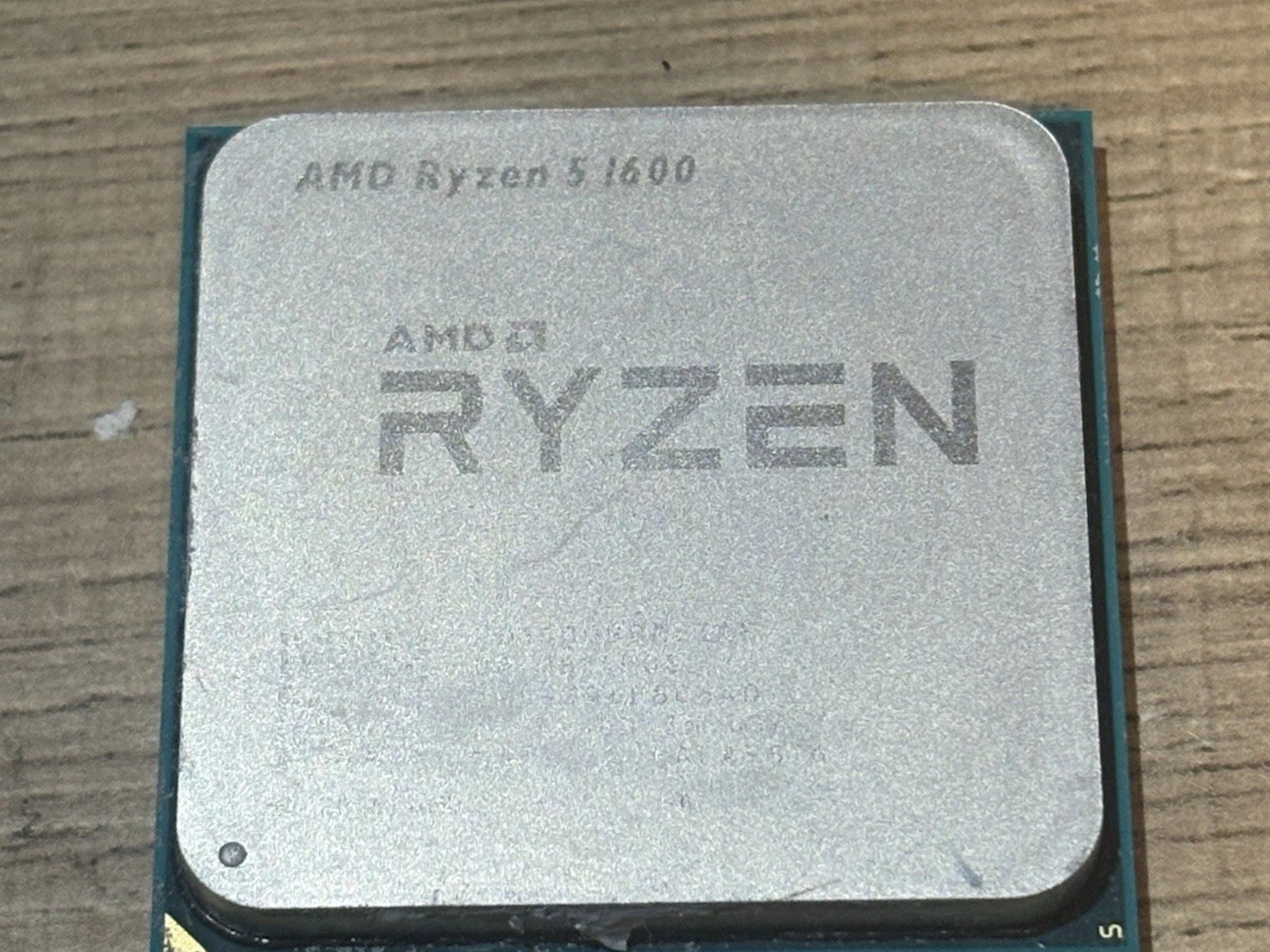 Ryzen 5 1600, AsRock A-520M, 2x8GB