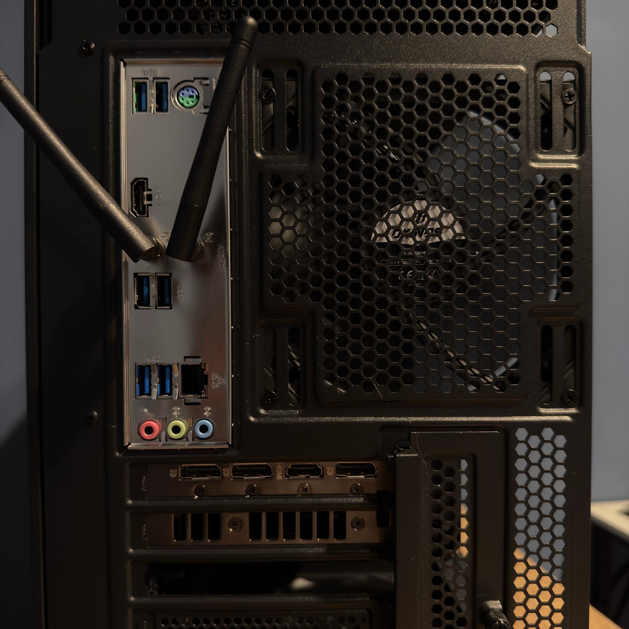 Gaming PC | RTX 4070 | Ryzen 5 5600x
