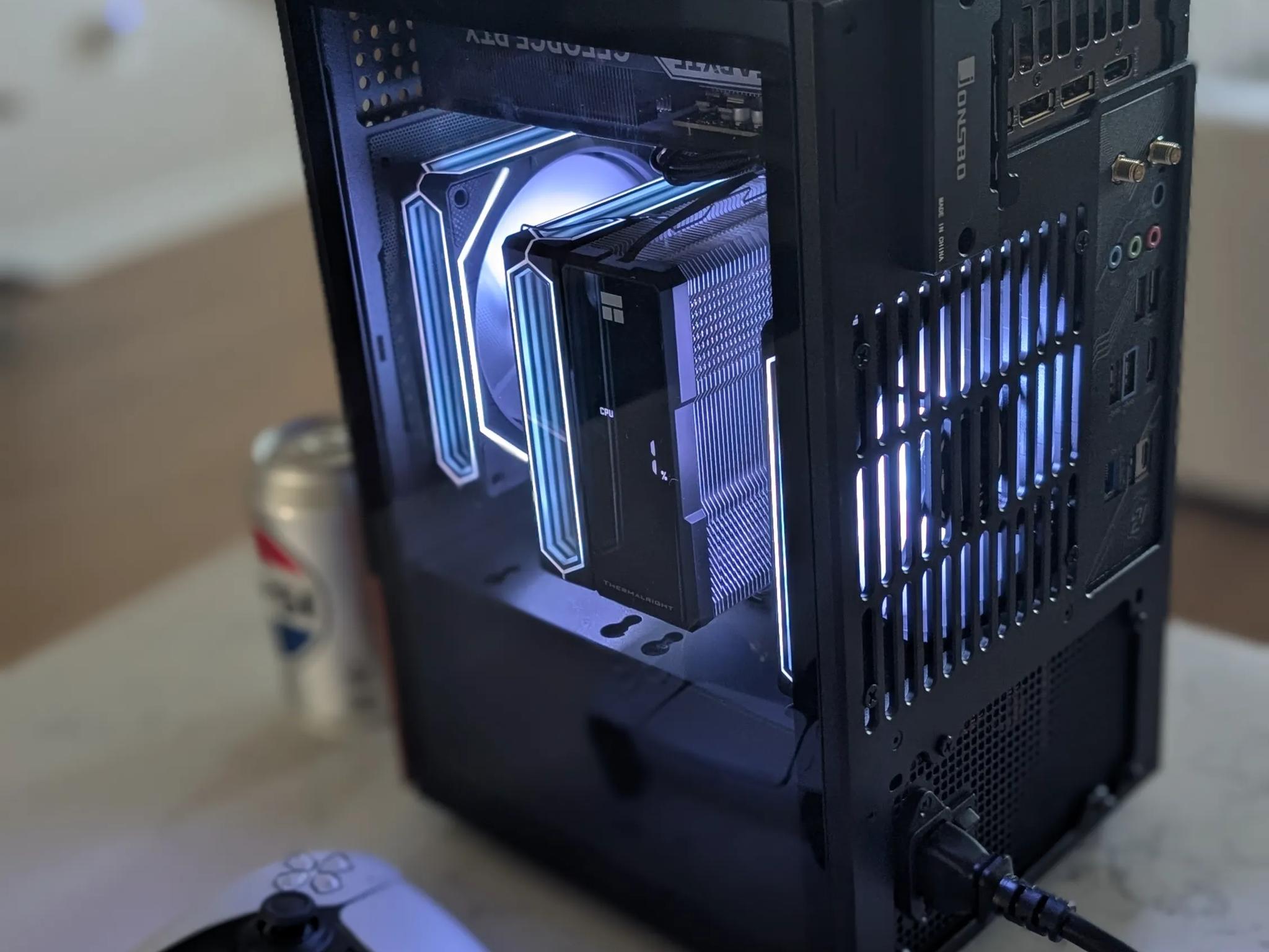 SFF Mini ITX RGB Gaming PC - 9600X + 5060 Ti 16GB - Jonsbo T6