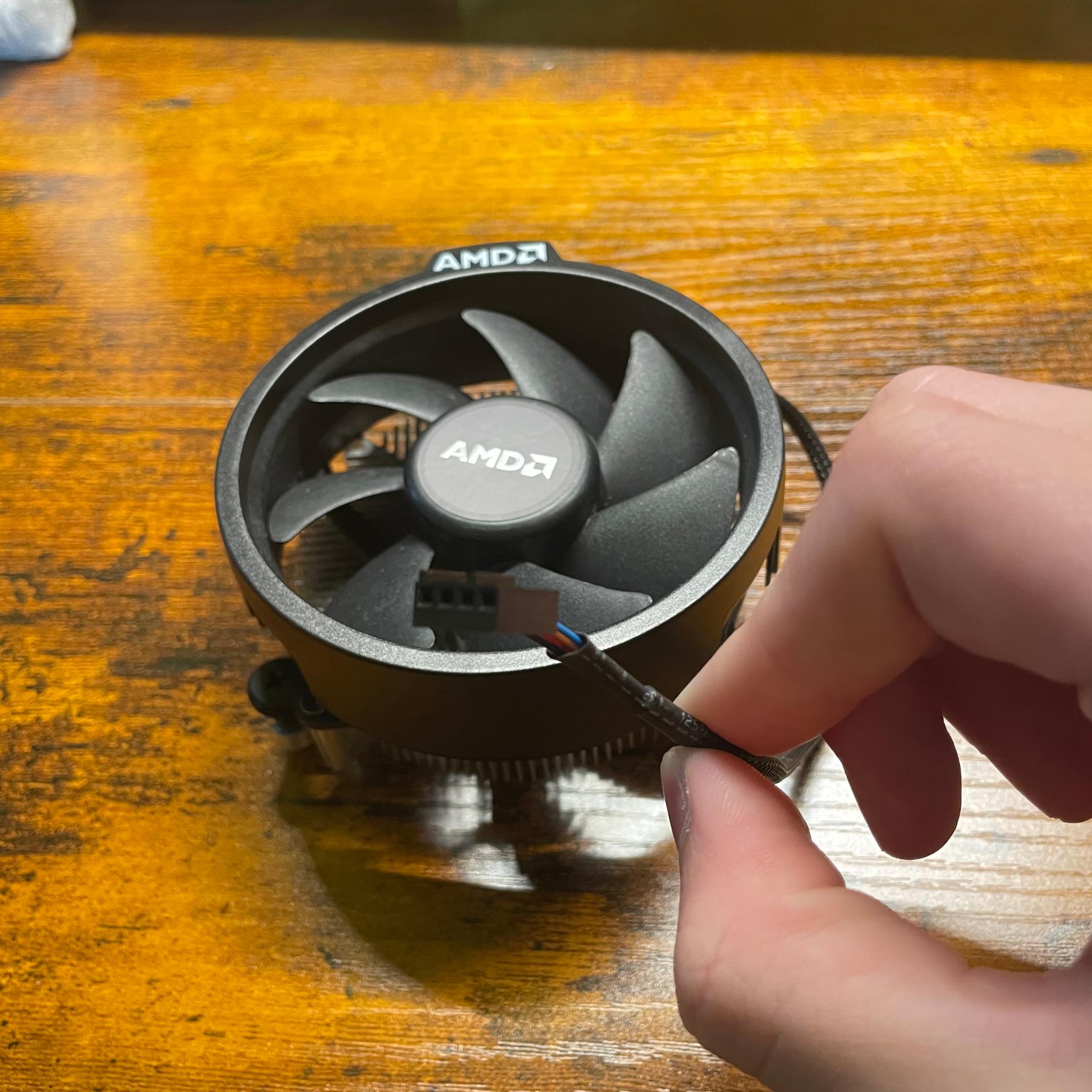 AMD Wraith Spire CPU Cooler