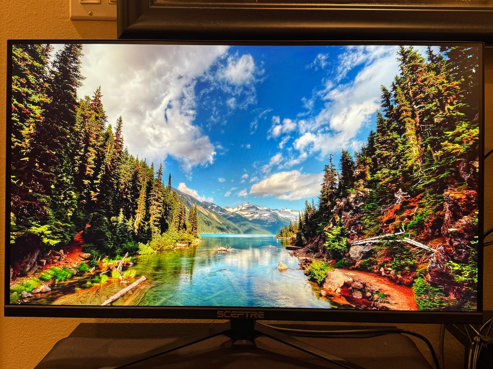 Sceptre 27in 1920 x 1080p 165hz DisplayPort, HDMI Freesync Monitor