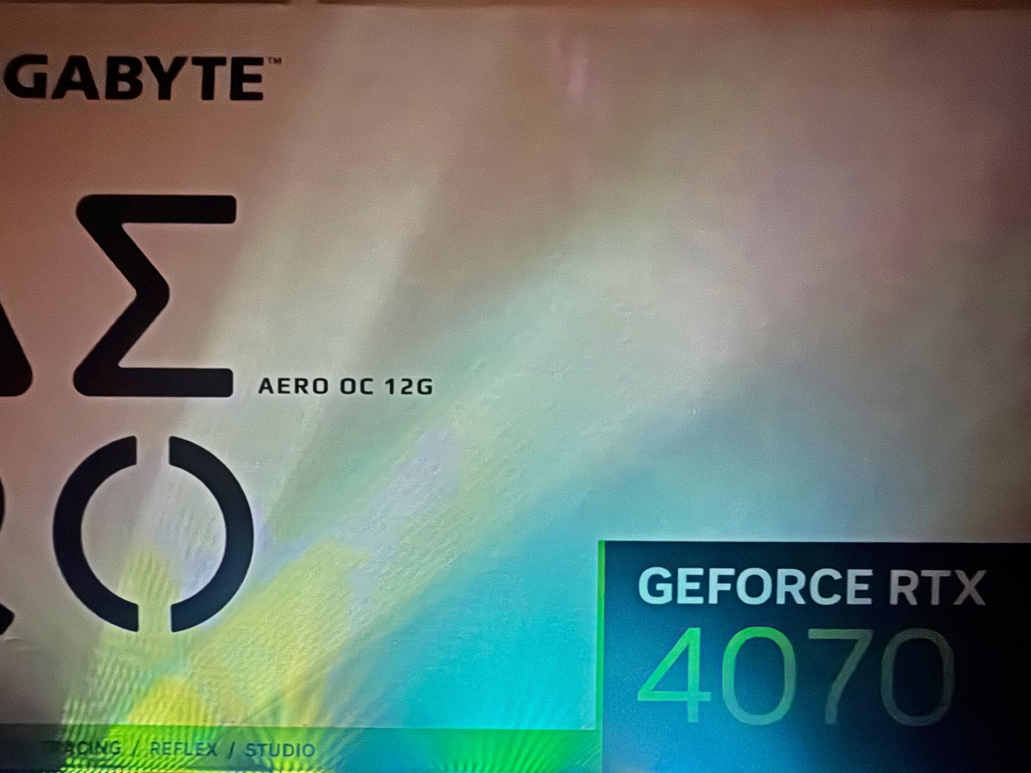 Gigabyte GeForce RTX 4070 Super AERO OC 12G GV-N407SAERO OC-12GD