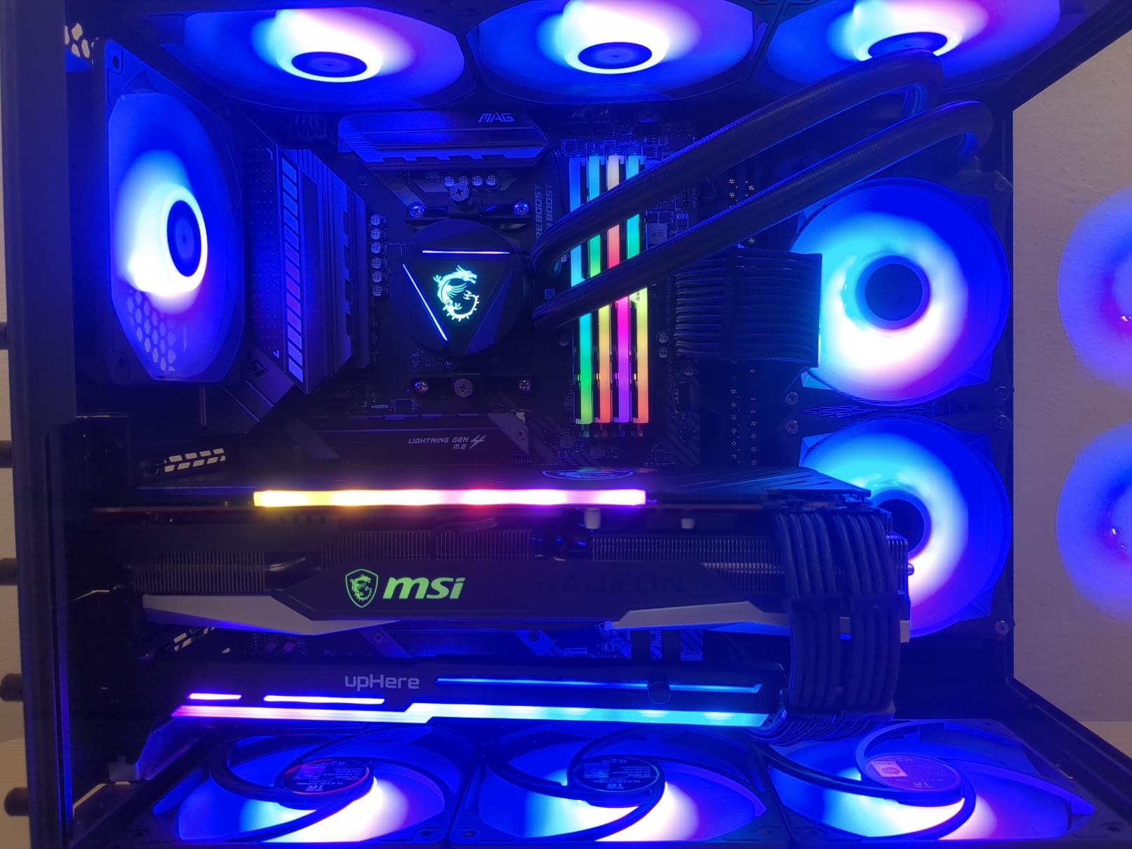 RX 6800, Ryzen 7 5800X Gaming PC (32GB RAM, 2TB SSD, Win11 Pro)