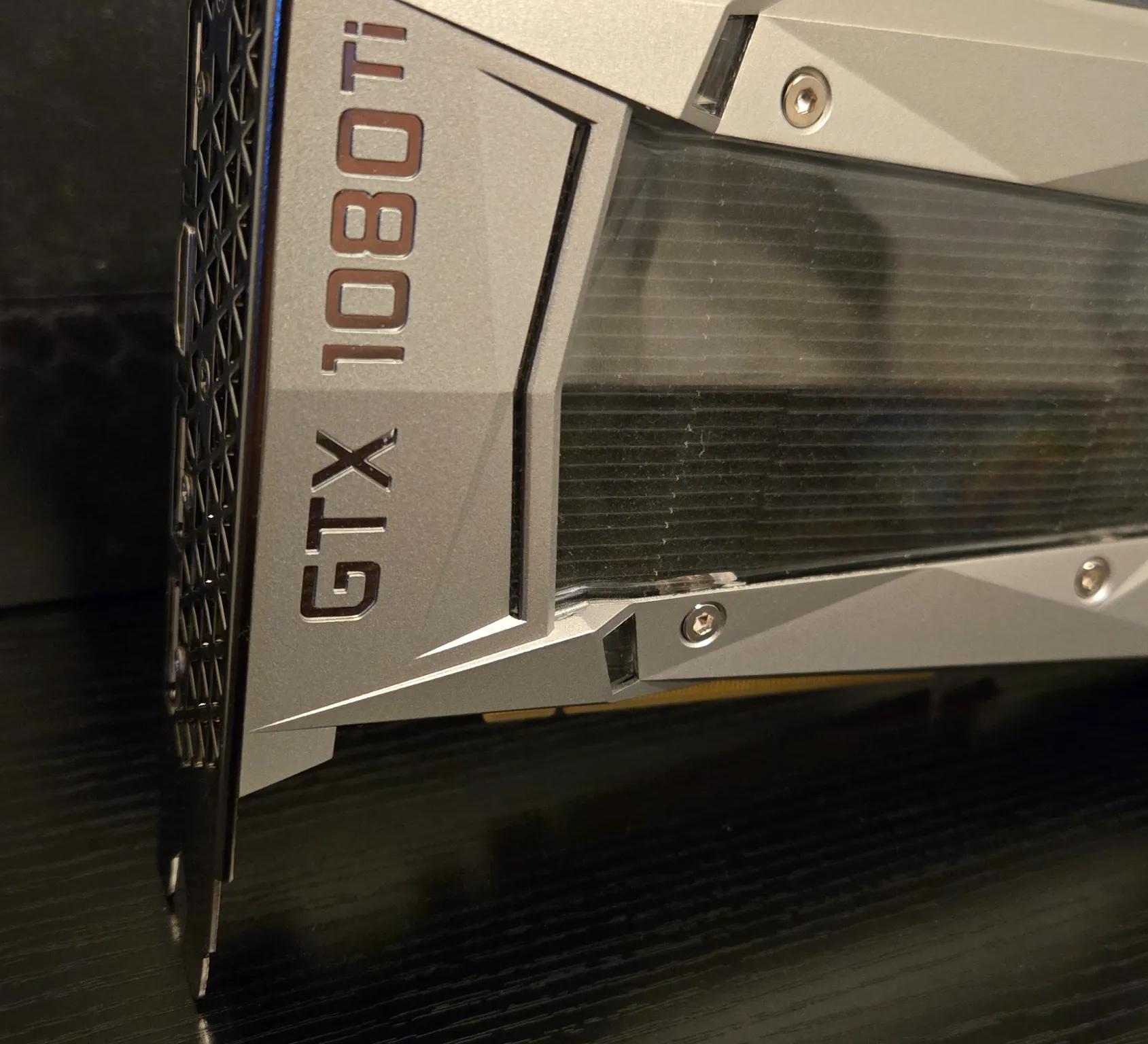 GTX 1080 TI Founder's Edition **MINT CONDITION**