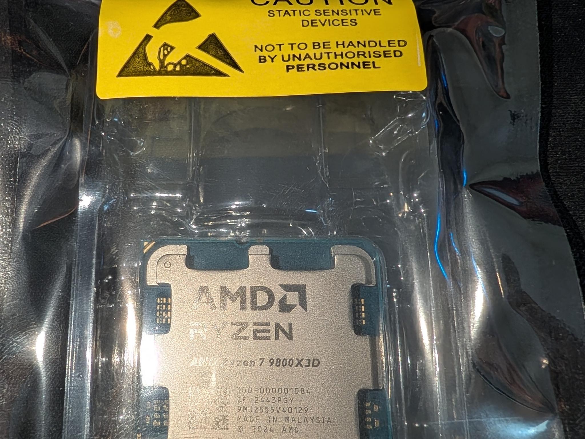 AMD Ryzen 7 9800X3D