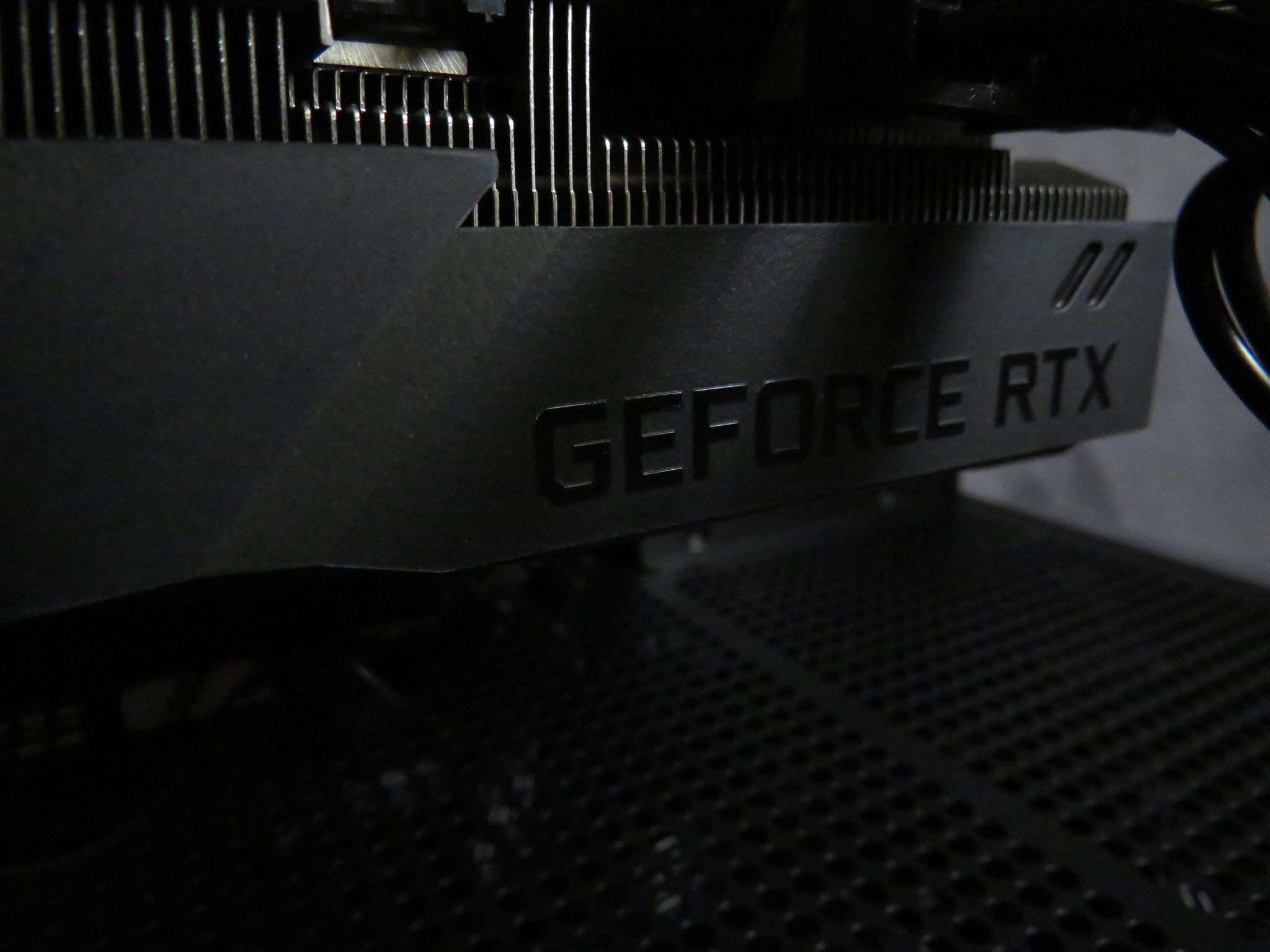 Entry level 1440p GAMER! Ryzen 5 3600 + RTX 2080 Super + 16 GB DDR4 + 1 TB SSD