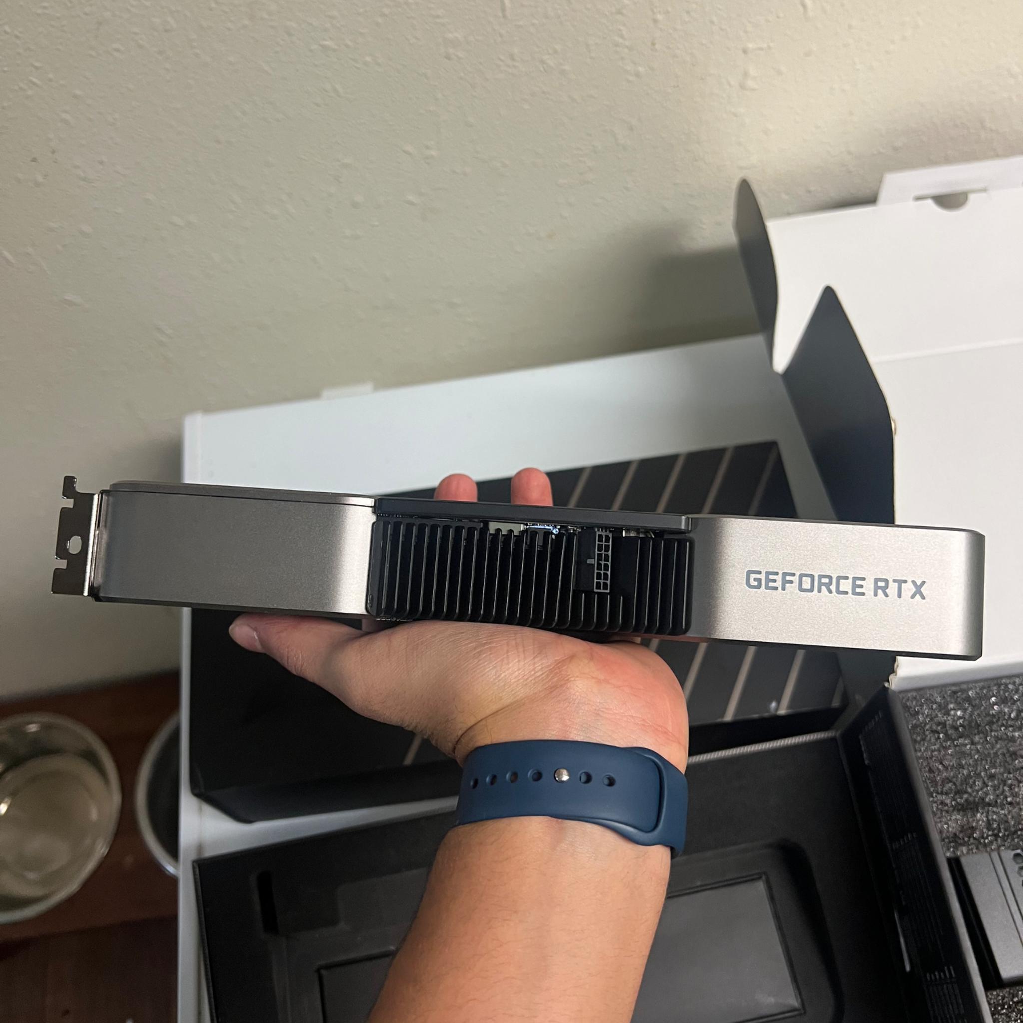 Rtx 3080 Fe 10Gb & 850 Power Supply With 12 Pin