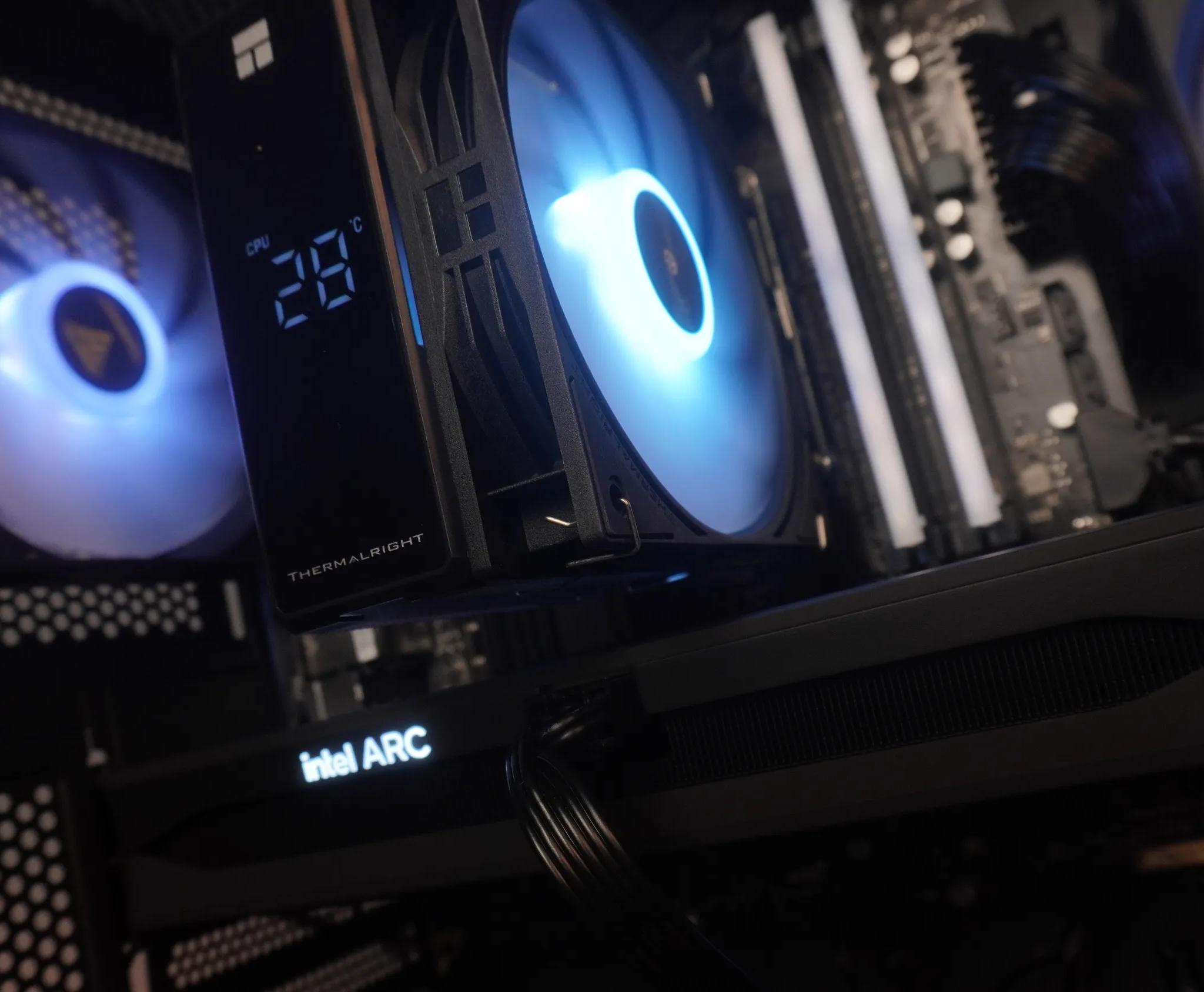 🖤STEALTH🖤 1440p/1080p GAMING MACHINE 💙 I5 12400f 💙 Intel Arc B580  | 32GB | 1TB | WIFI