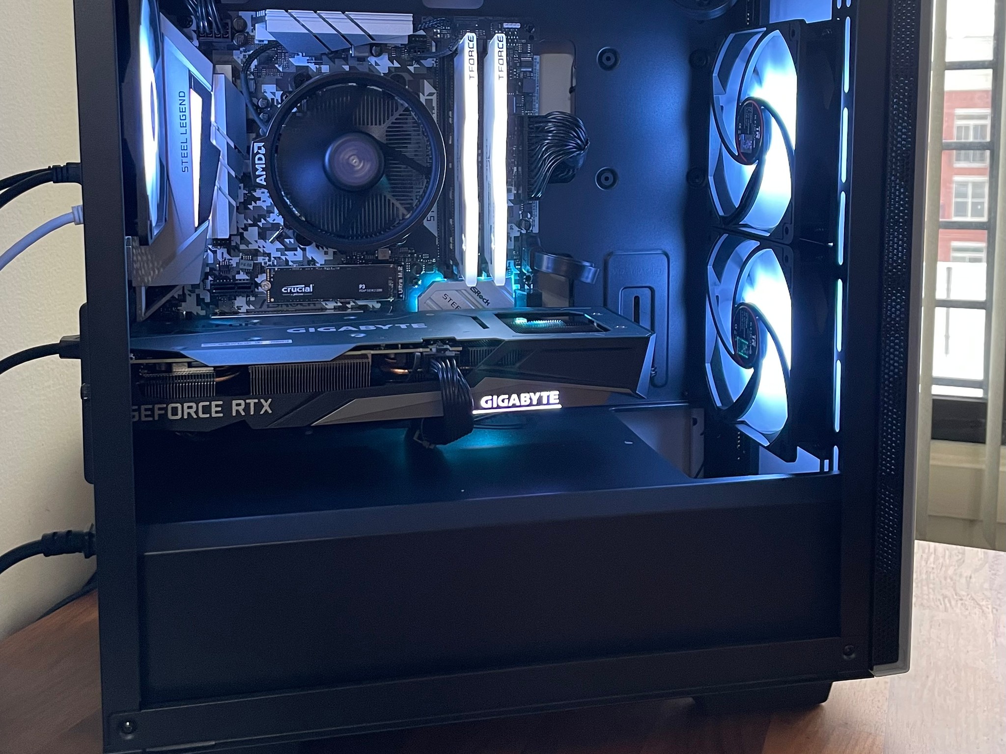 The Mini Legend // RTX 3060 12GB // Ryzen 5 5500