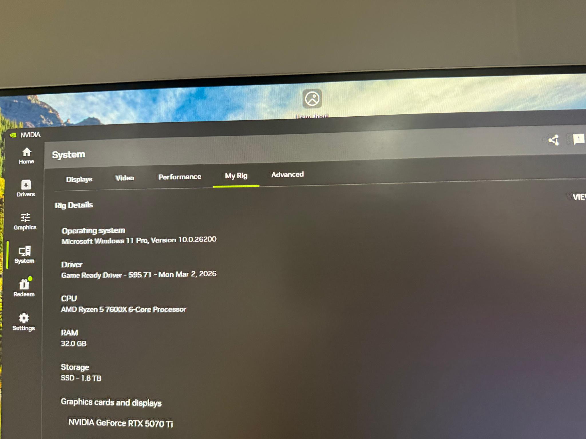 Custom Gaming PC Build | NVIDIA RTX 5070 ti | 32GBs Ram DDR5 | 2tb M.2 NVMe | AIO Cooler w display