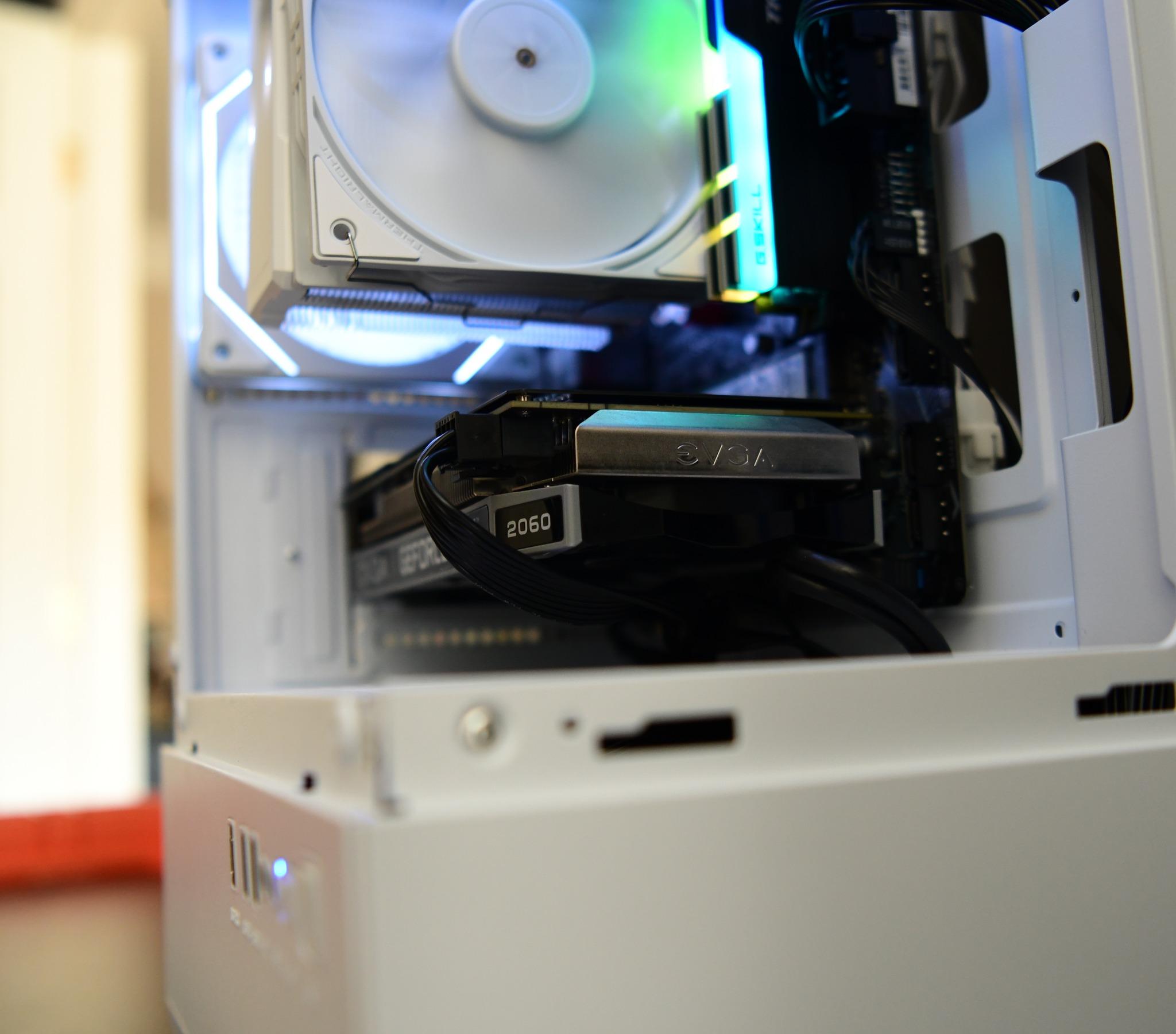 EVGA RTX 2060 White Gaming PC — Ryzen 5 3500X / 16GB / 512GB NVMe — Digital Temp Display