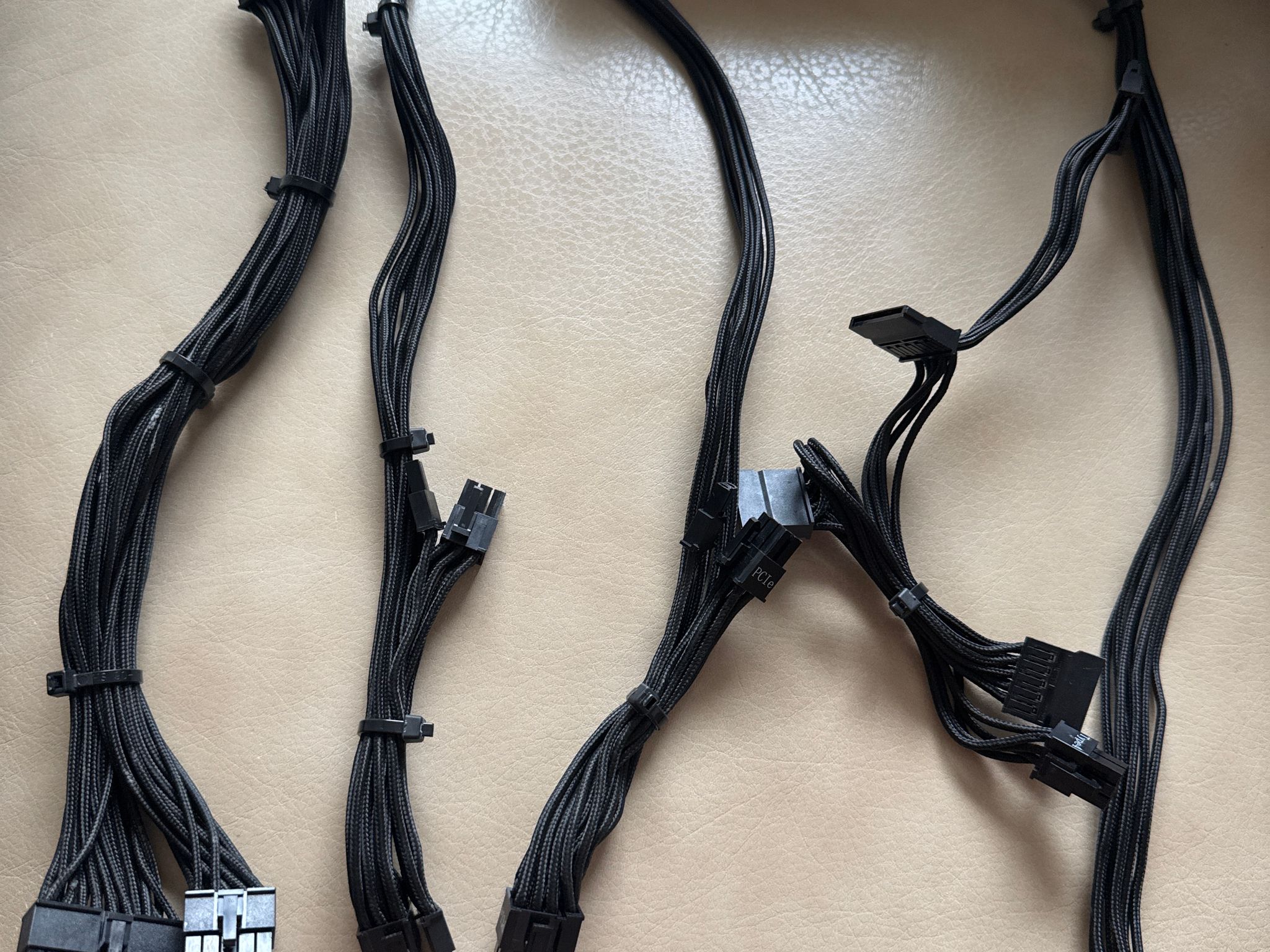 Corsair SF750